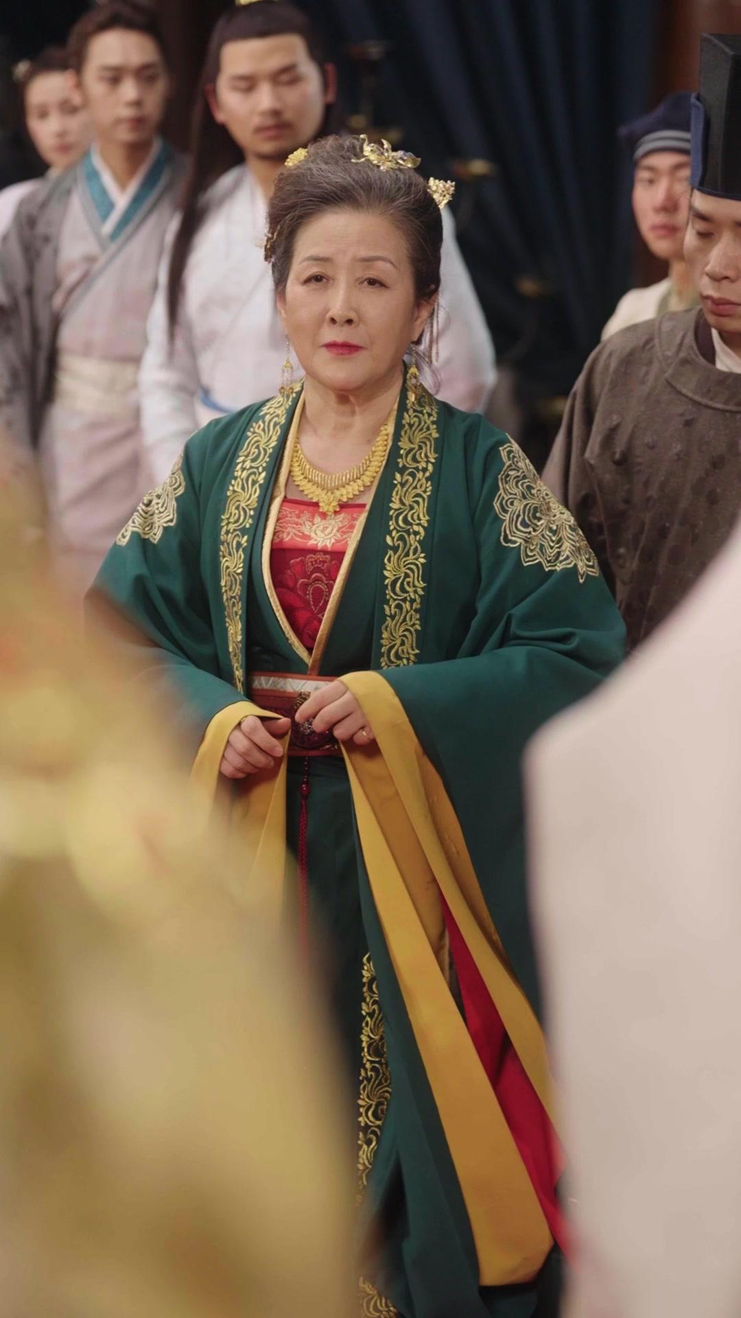 Putri Mahkota Yang Hebat