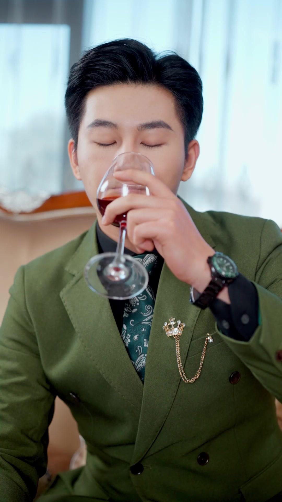 Perjalanan Satpam Jadi Dewa