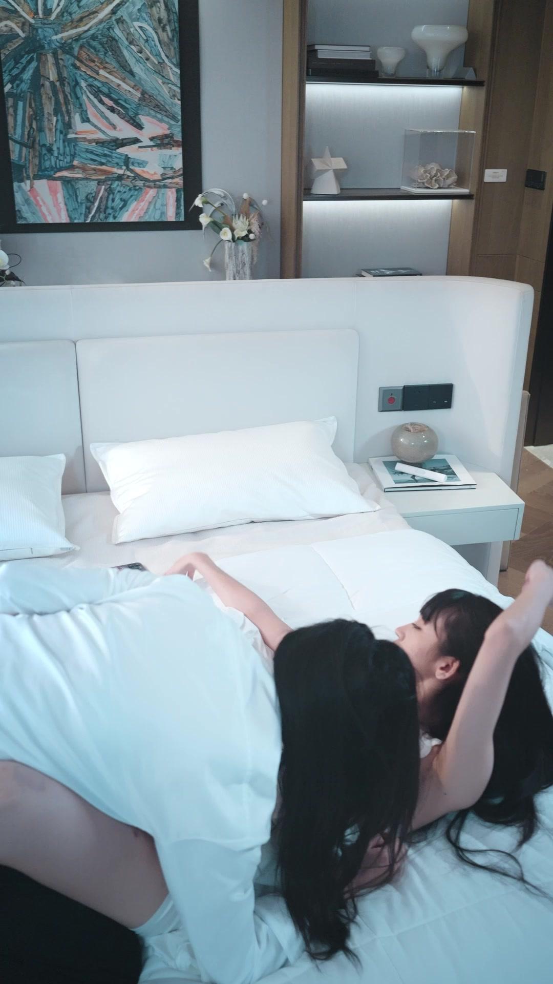 어둠 속에 찾아온 빛