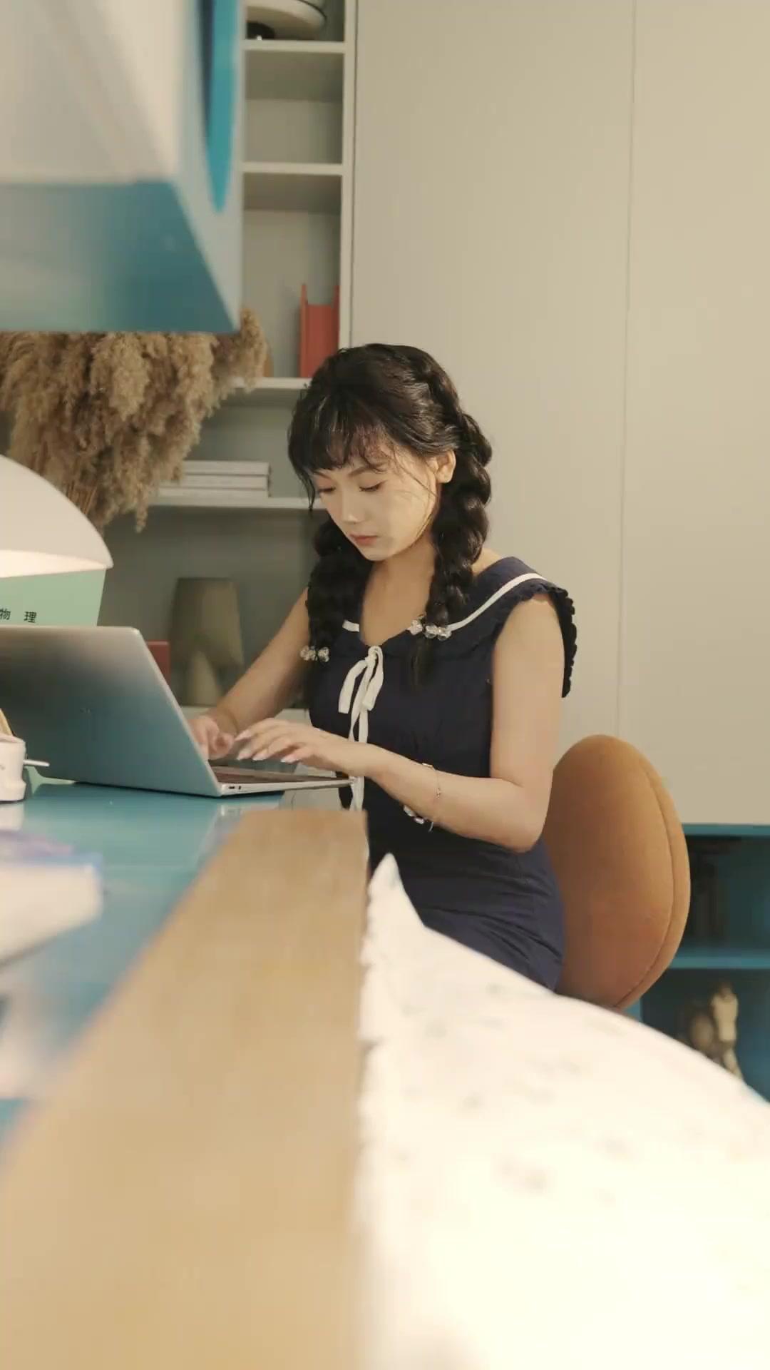 Triệu Ánh Sao Trời