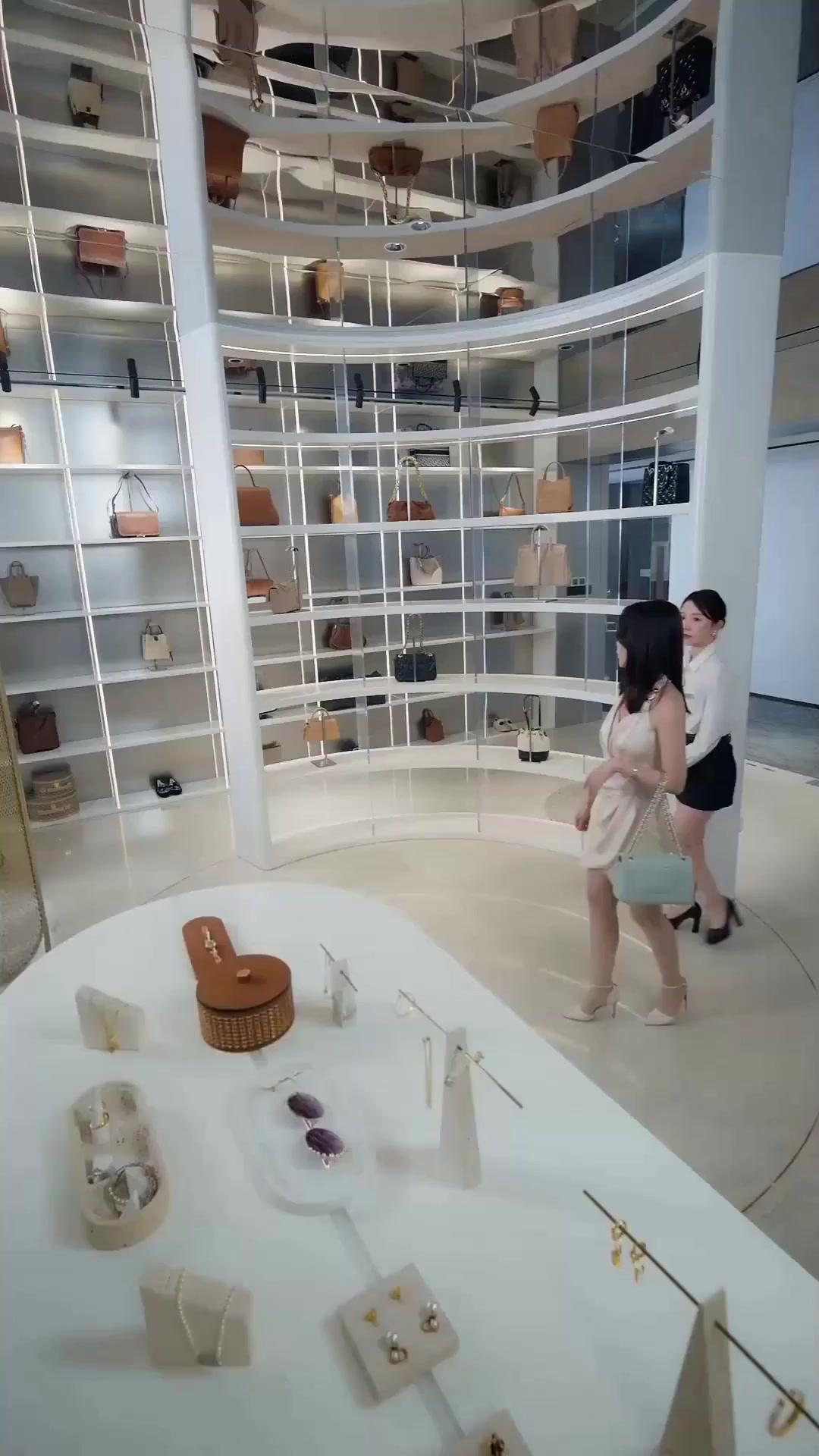 (Doublage) REGRETS D'UN AMOUR ÉPERDU