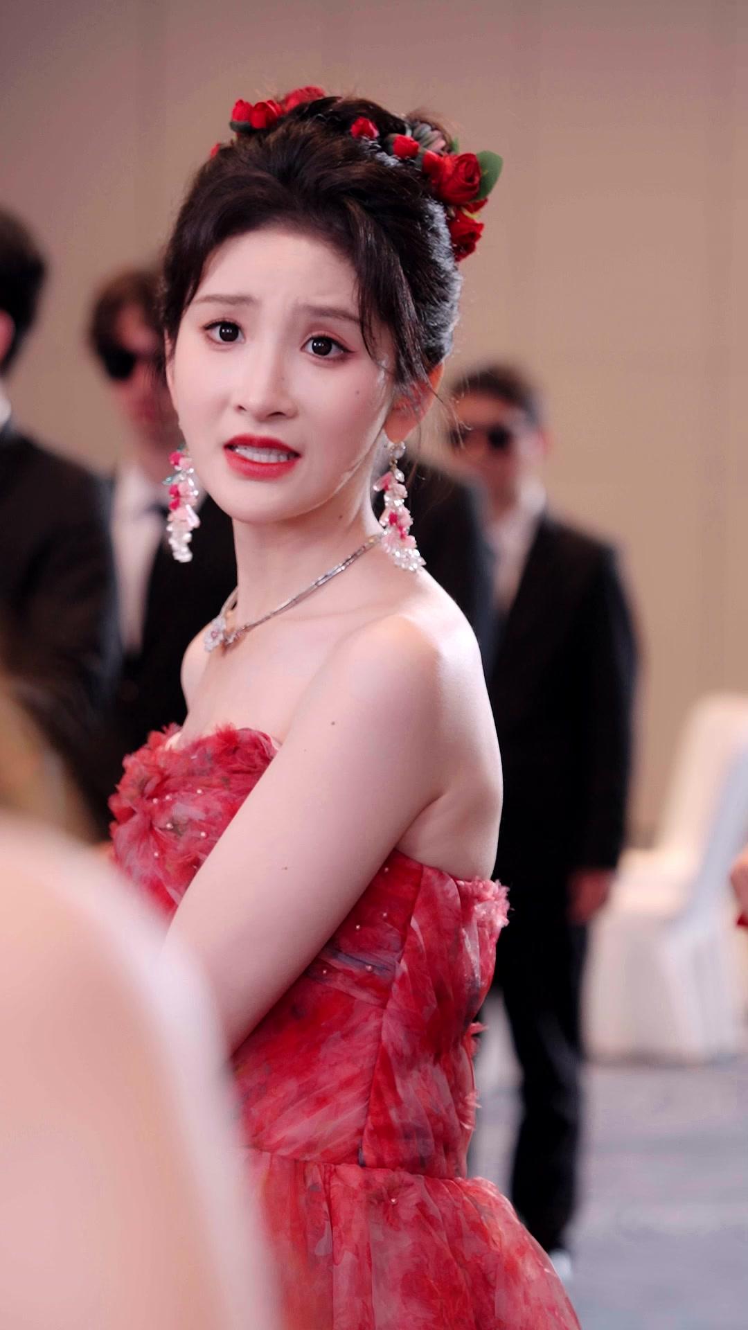 MARIAGE : RÉVEIL DE REINE