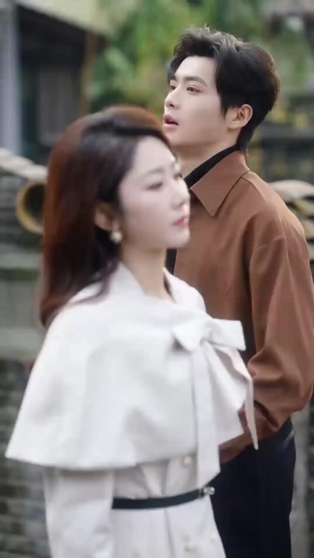 (더빙) 언니, 이 자리는 내 거야