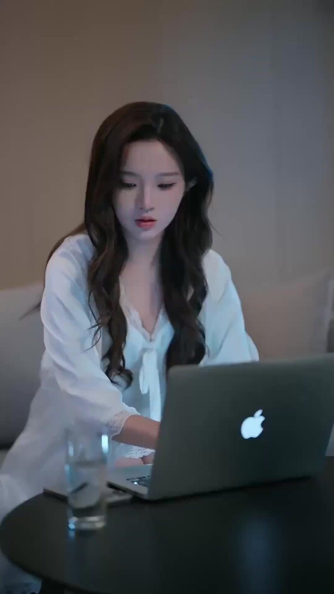 Khi Chính Thất Trả Thù