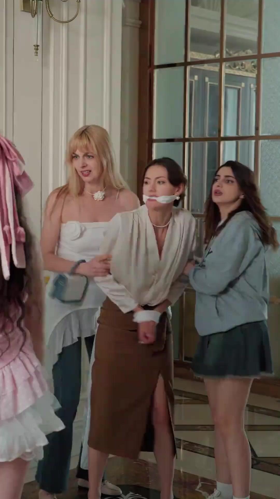 (Doblado)Amor por dinero, muerte por error