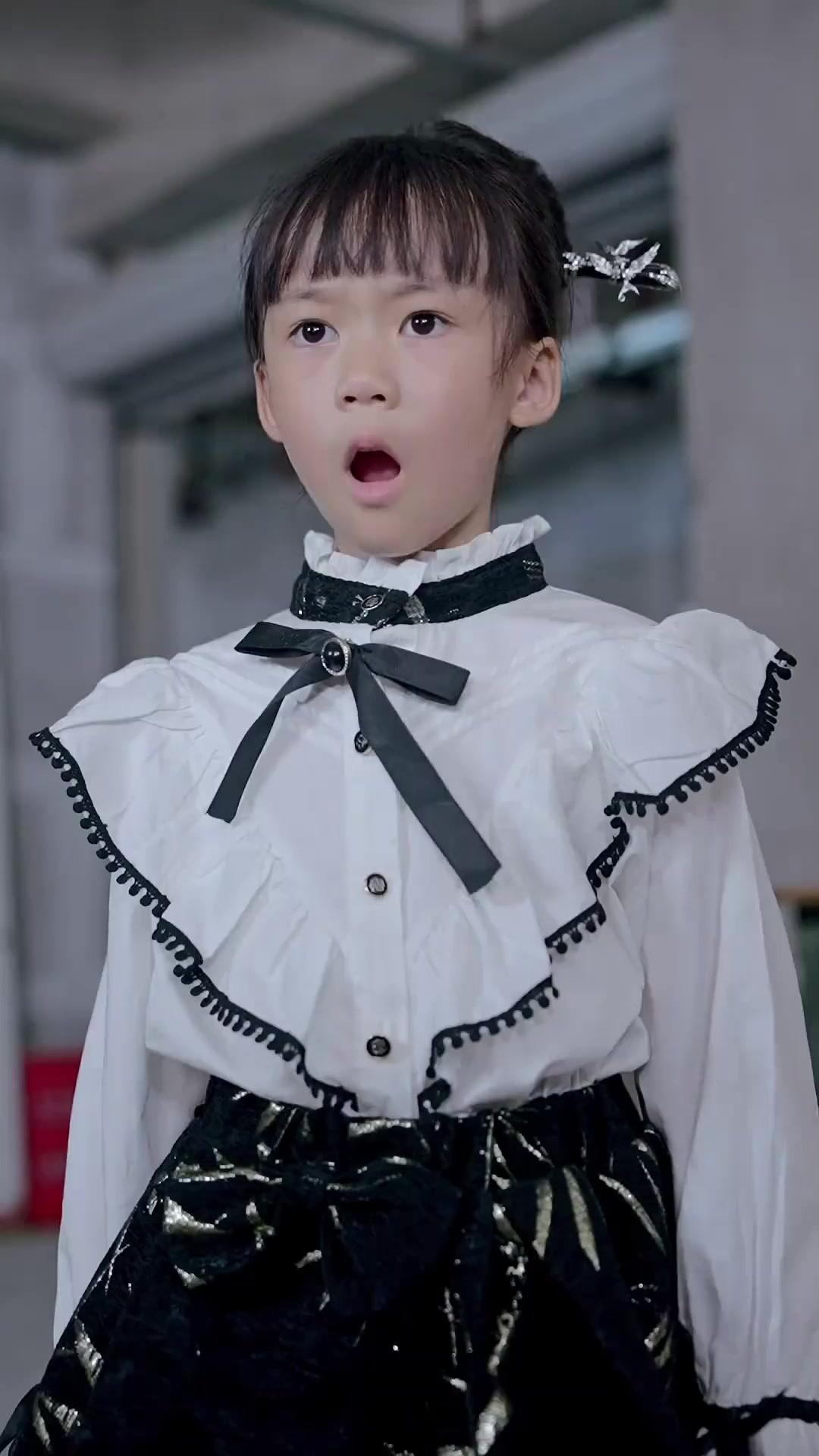 ¡Mi abuela es una niña!