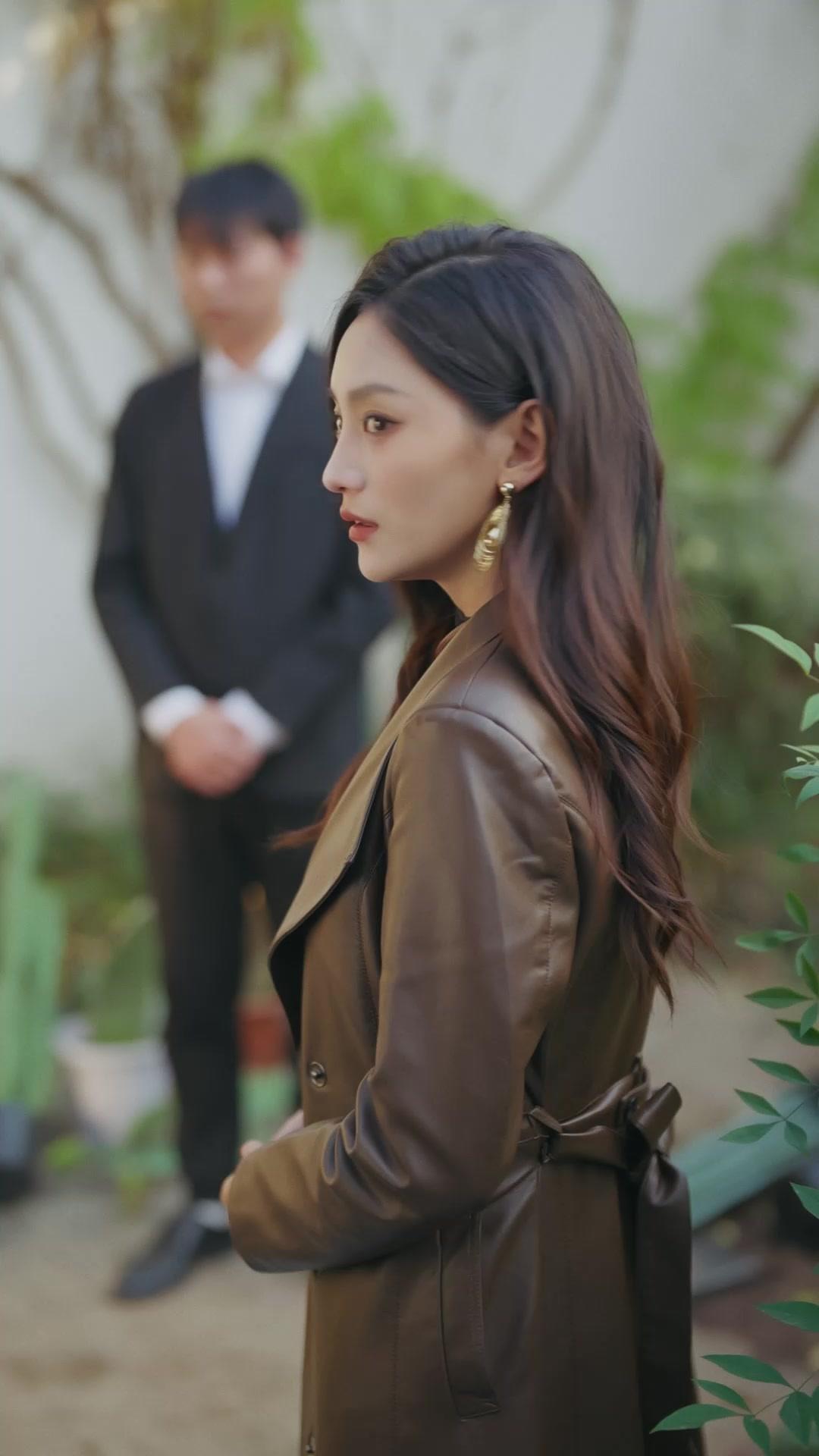 Duello tra Due Figlie