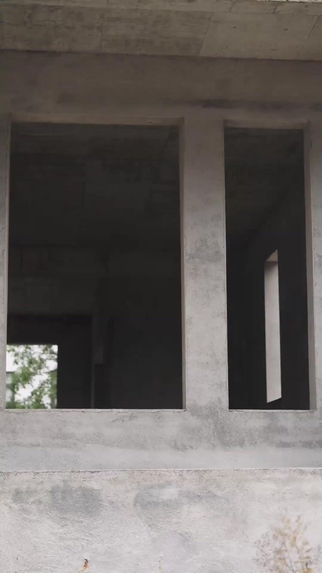 Nợ Cũ Khó Trốn