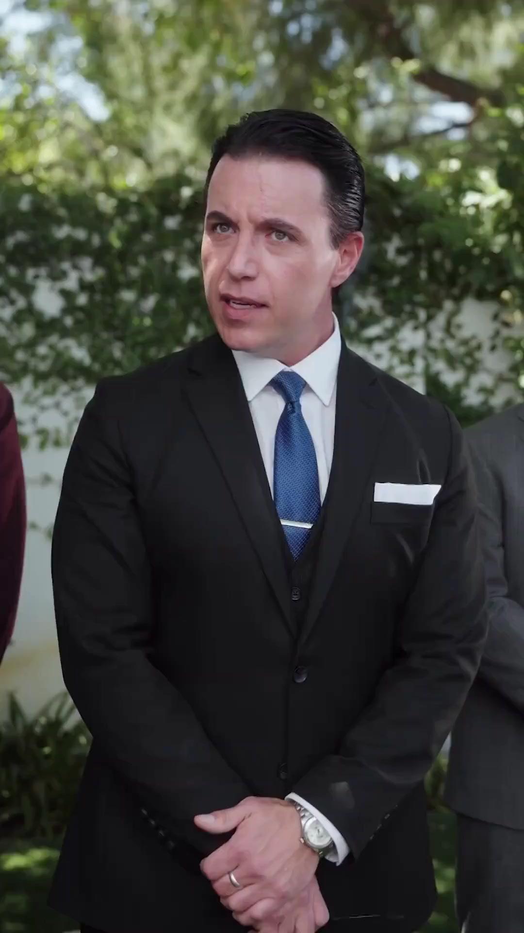 (Doblado) ¡Lista para vengarme!