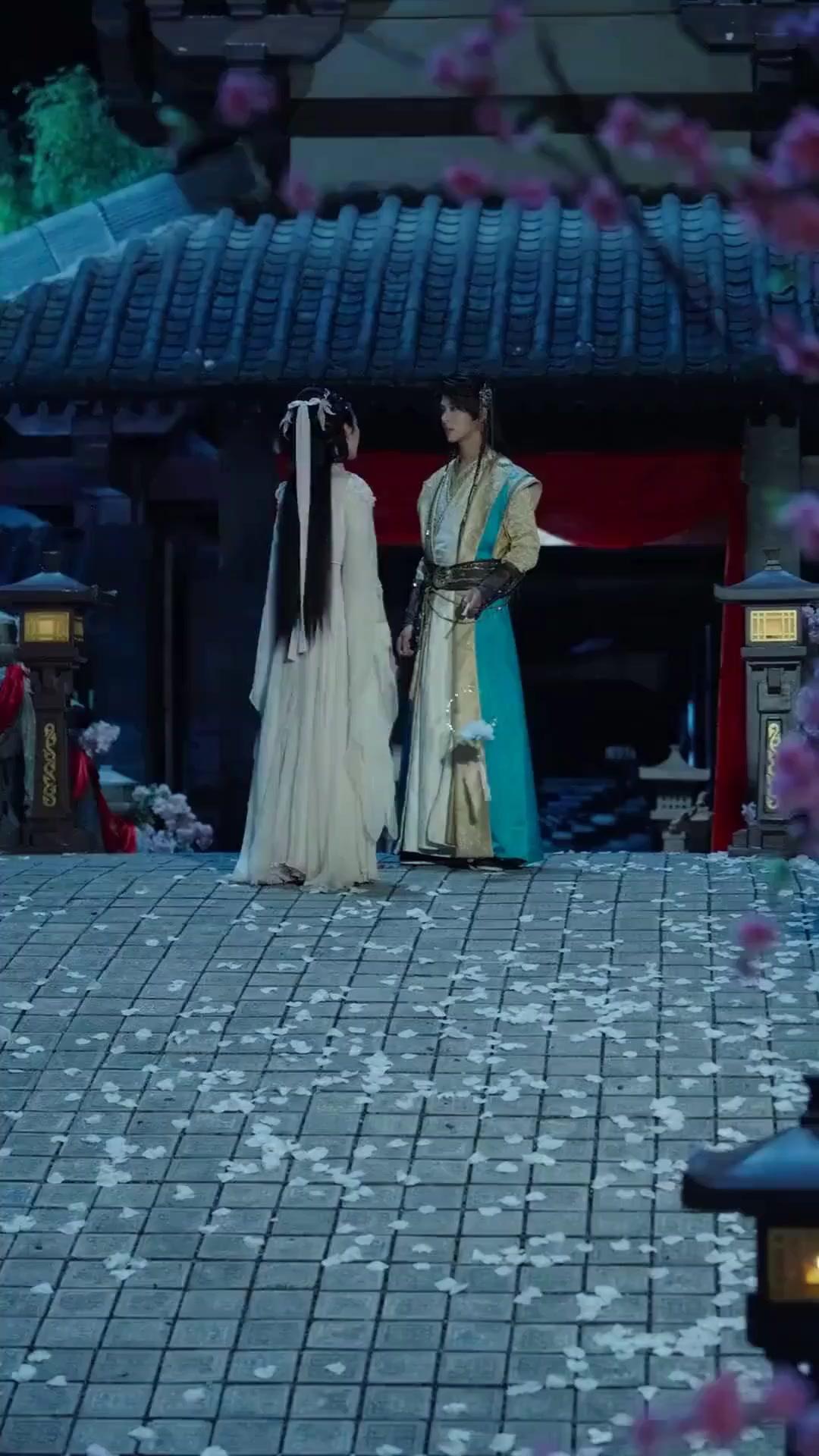 (Doublage) DU NÉANT, L'IMPÉRATRICE