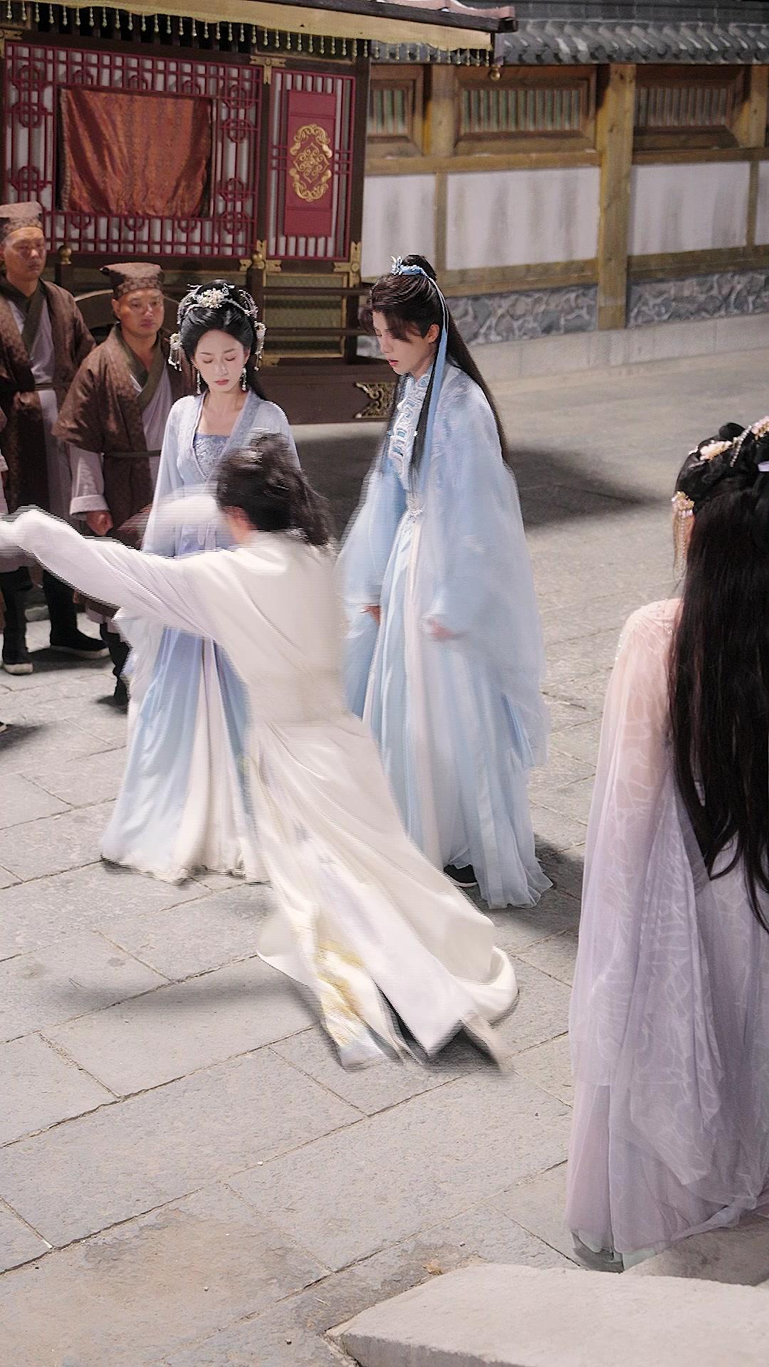 将門の令嬢～鳳冠を踏む復讐の花嫁～