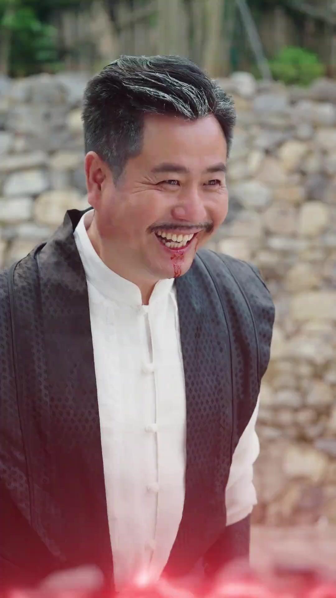 (Dubbed)To Kill the Robe, To Find My Own