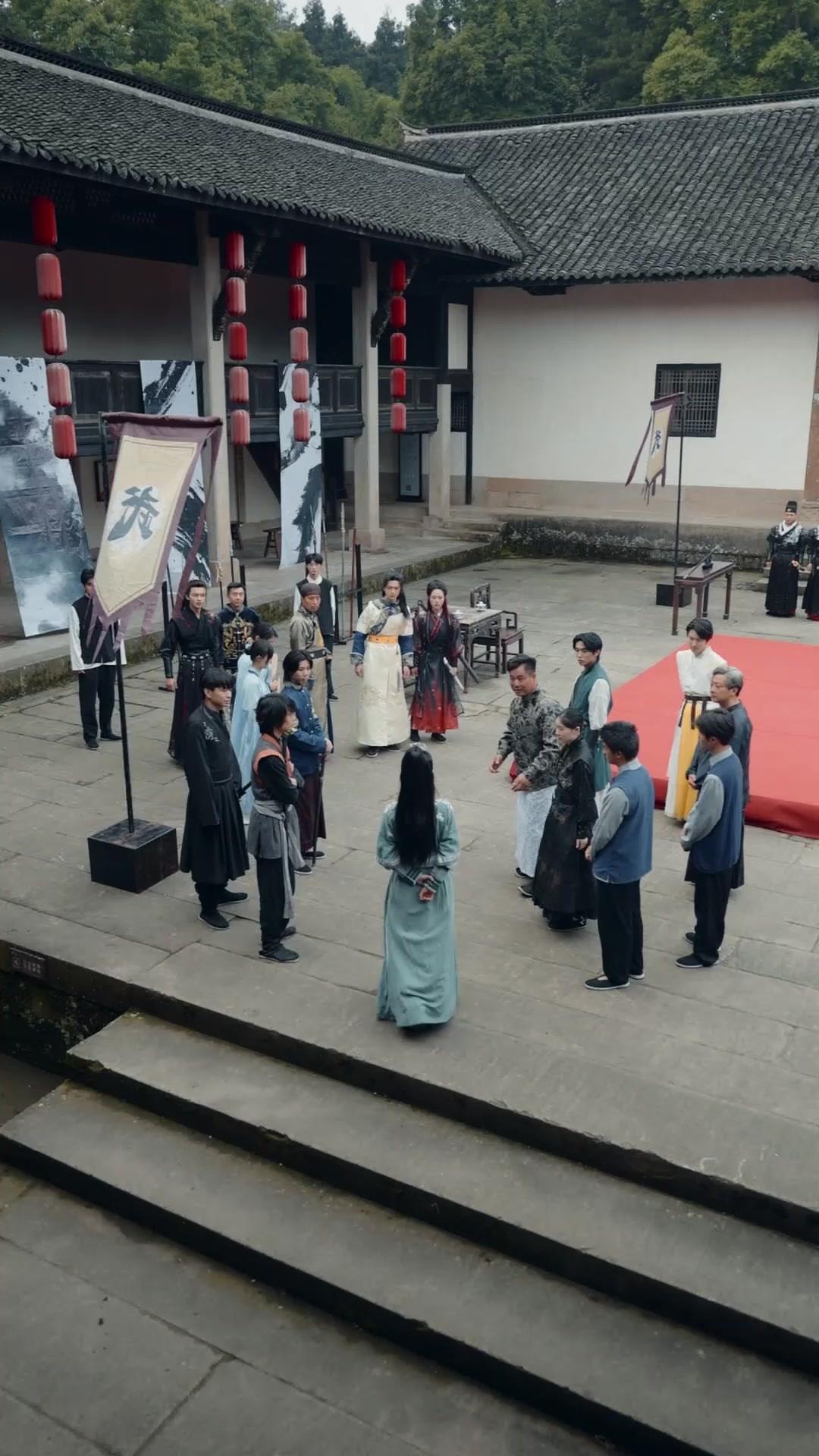 بنت النار والحديد