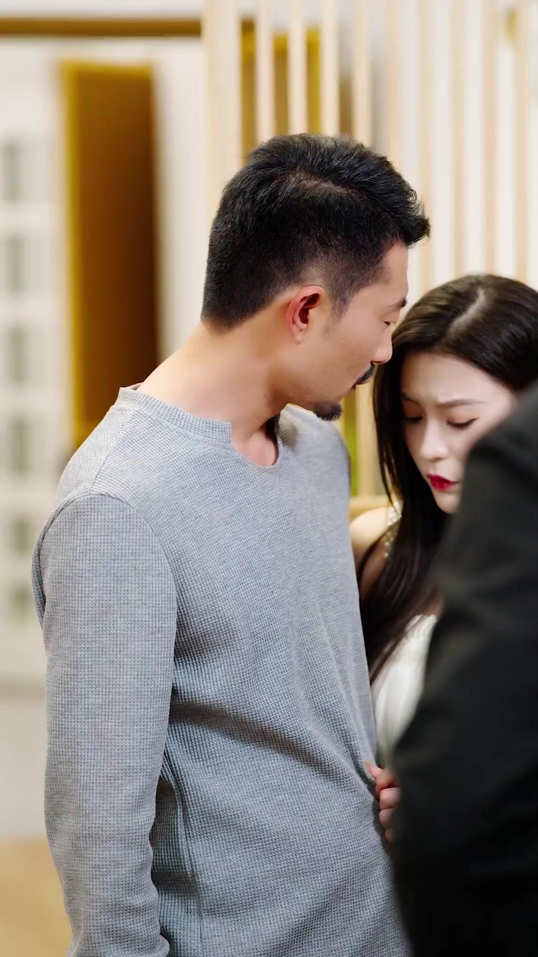 (Sulih suara) Kaya Mendadak Berkat Sistem