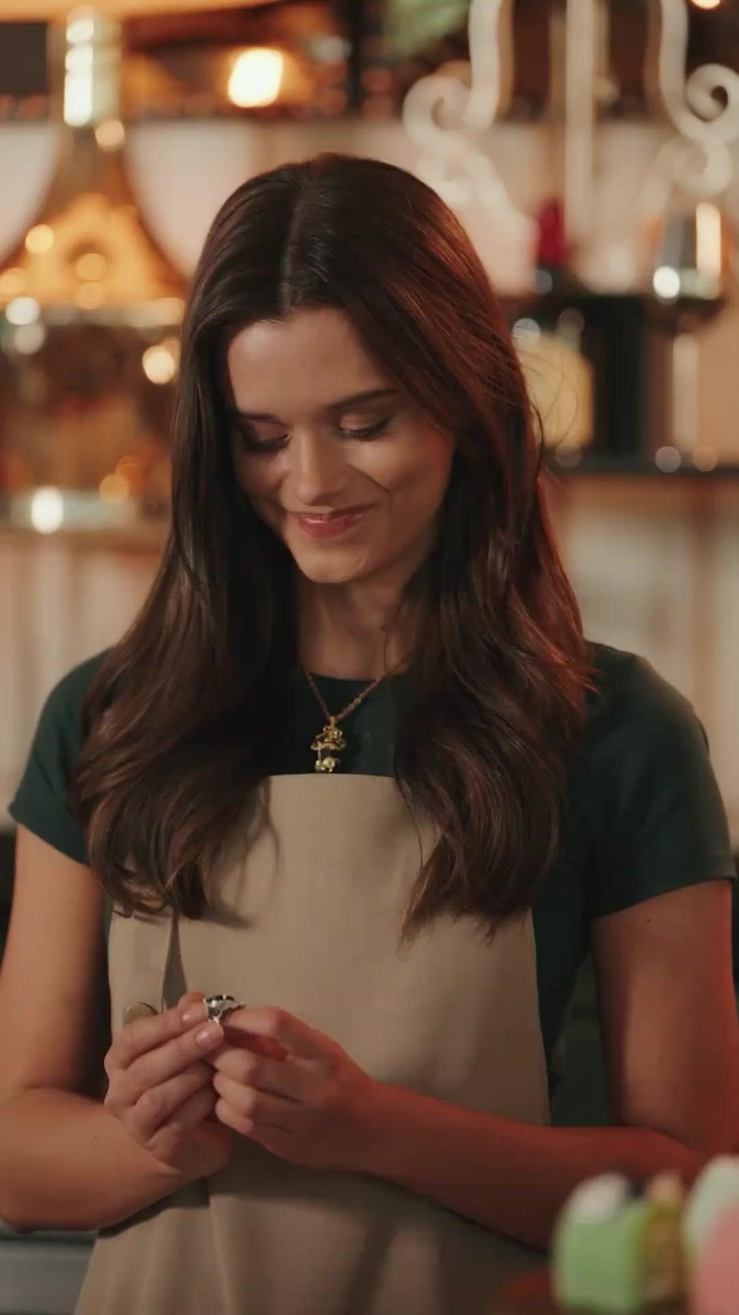 (Doblado) El regreso de la heredera caída