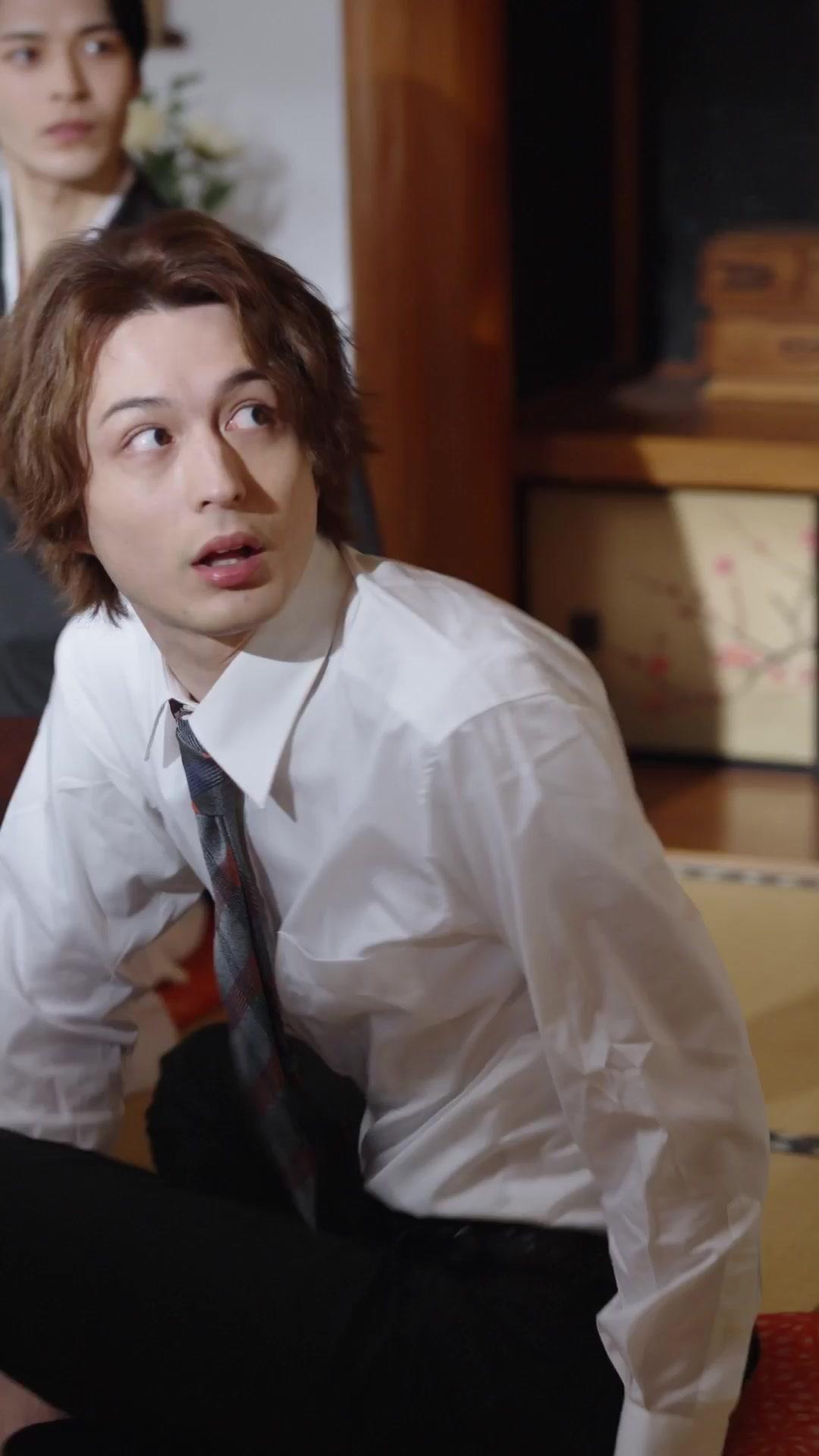 Sakura Beneath the Shrine