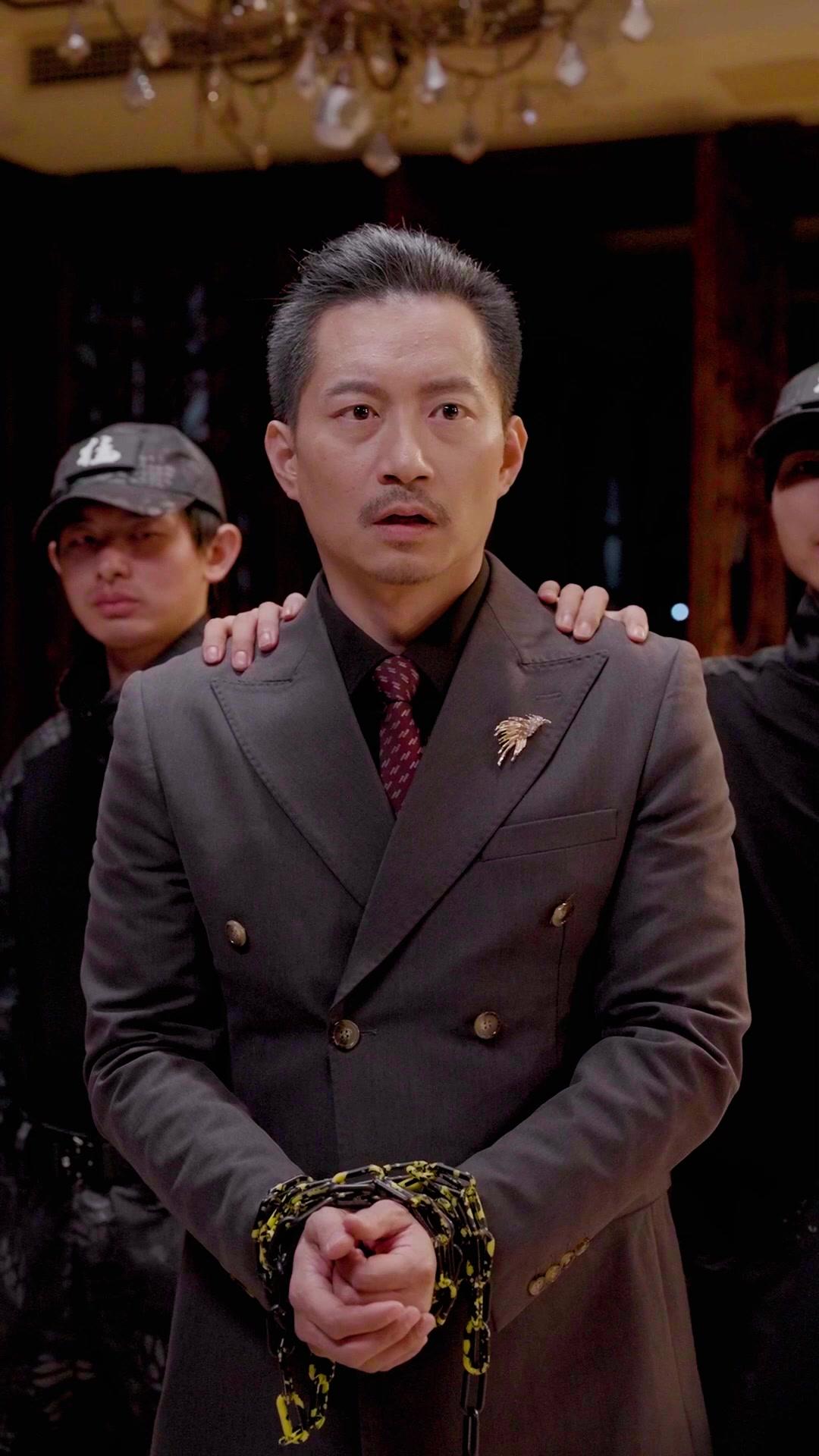 Versteckter Boss： Mehr als ein Lieferant