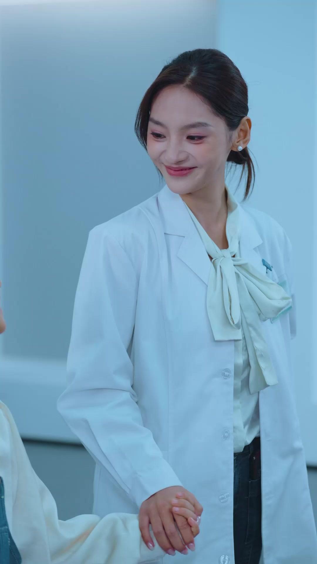 La niebla quedó, ella no