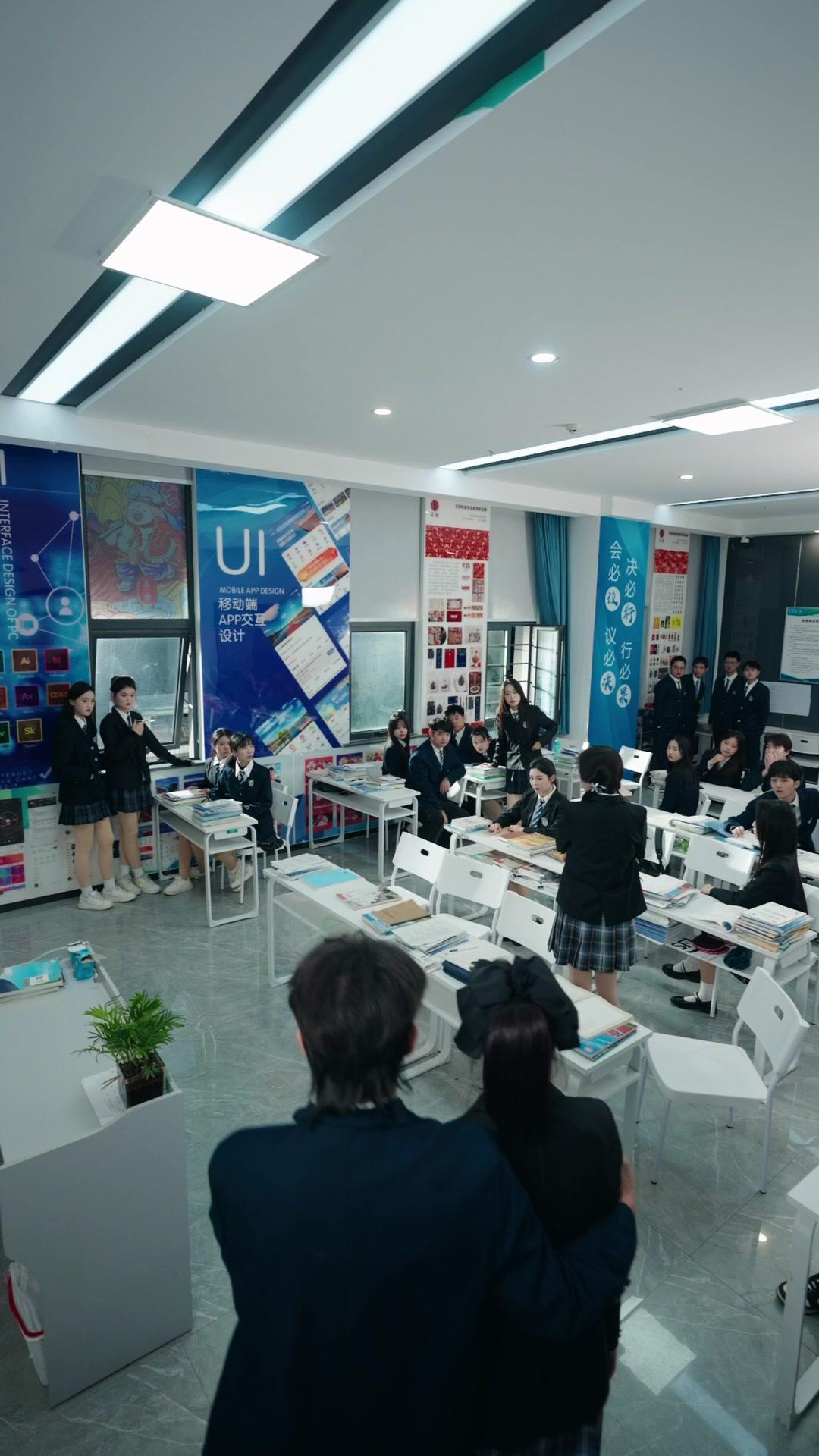 Puteri Sekolah Kembali Berkuasa