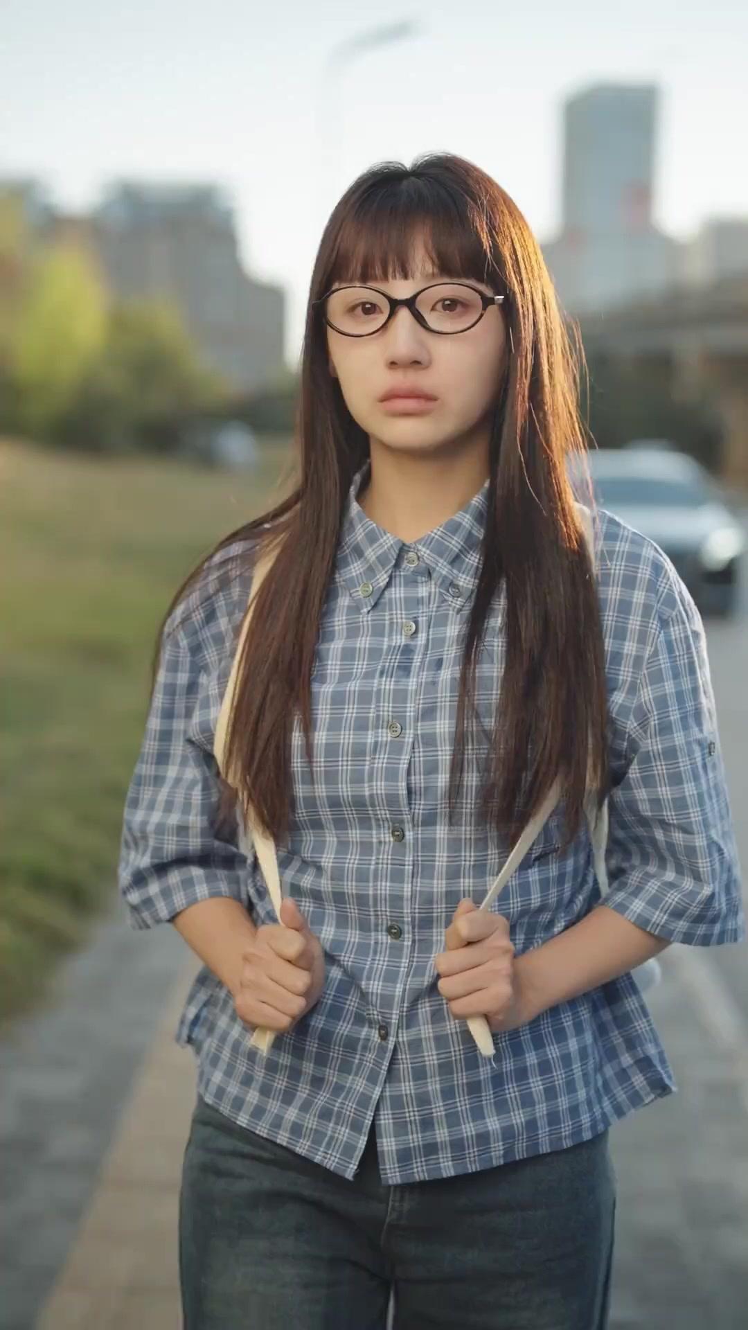  À QUI LE TOUR DE PLEURER ?