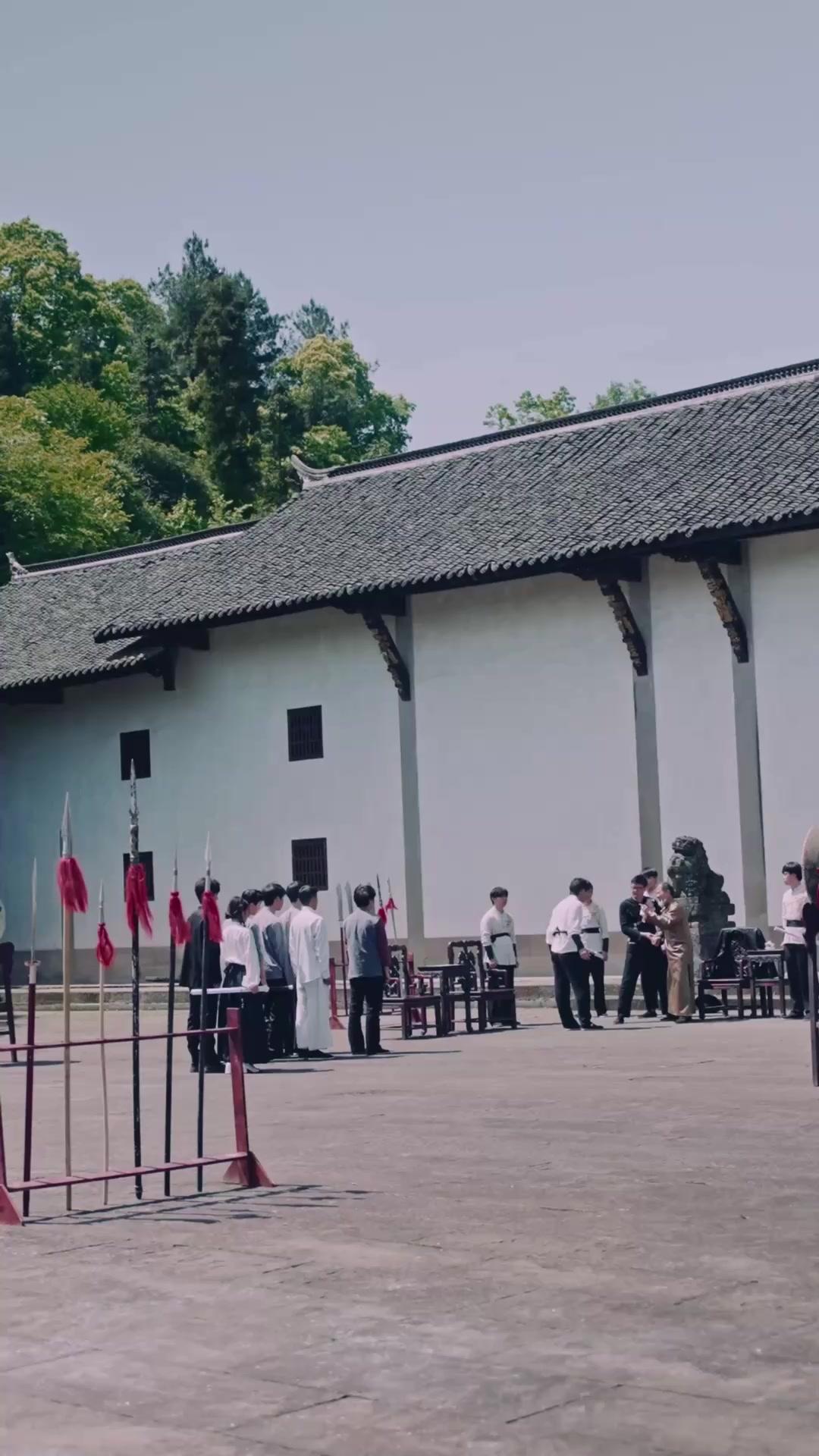 เงาชะตา เลือดและรักต้องห้าม