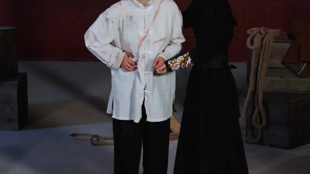 Red Carpet, Black Lies