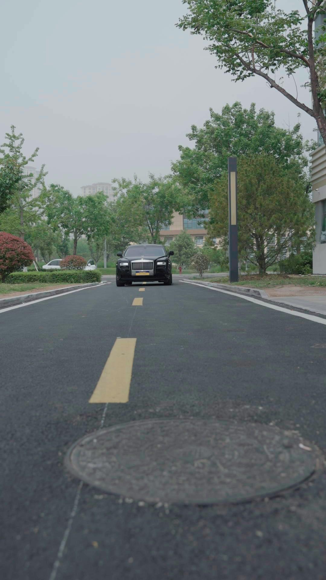 Don't mess with billionaire's parents!