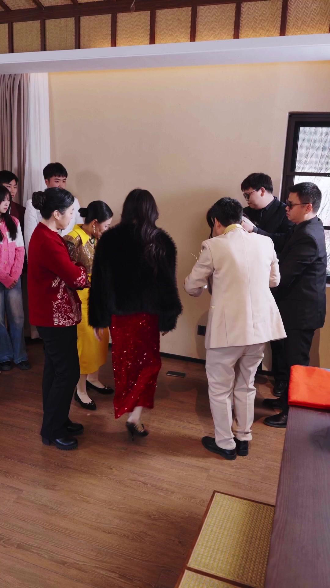 女總裁的復仇序章