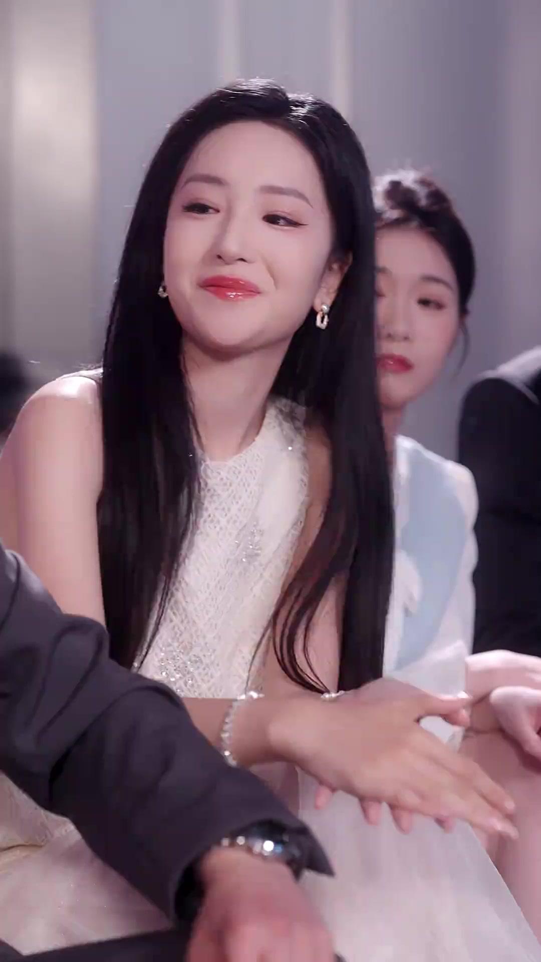 Legally Asian: No More Housewife!