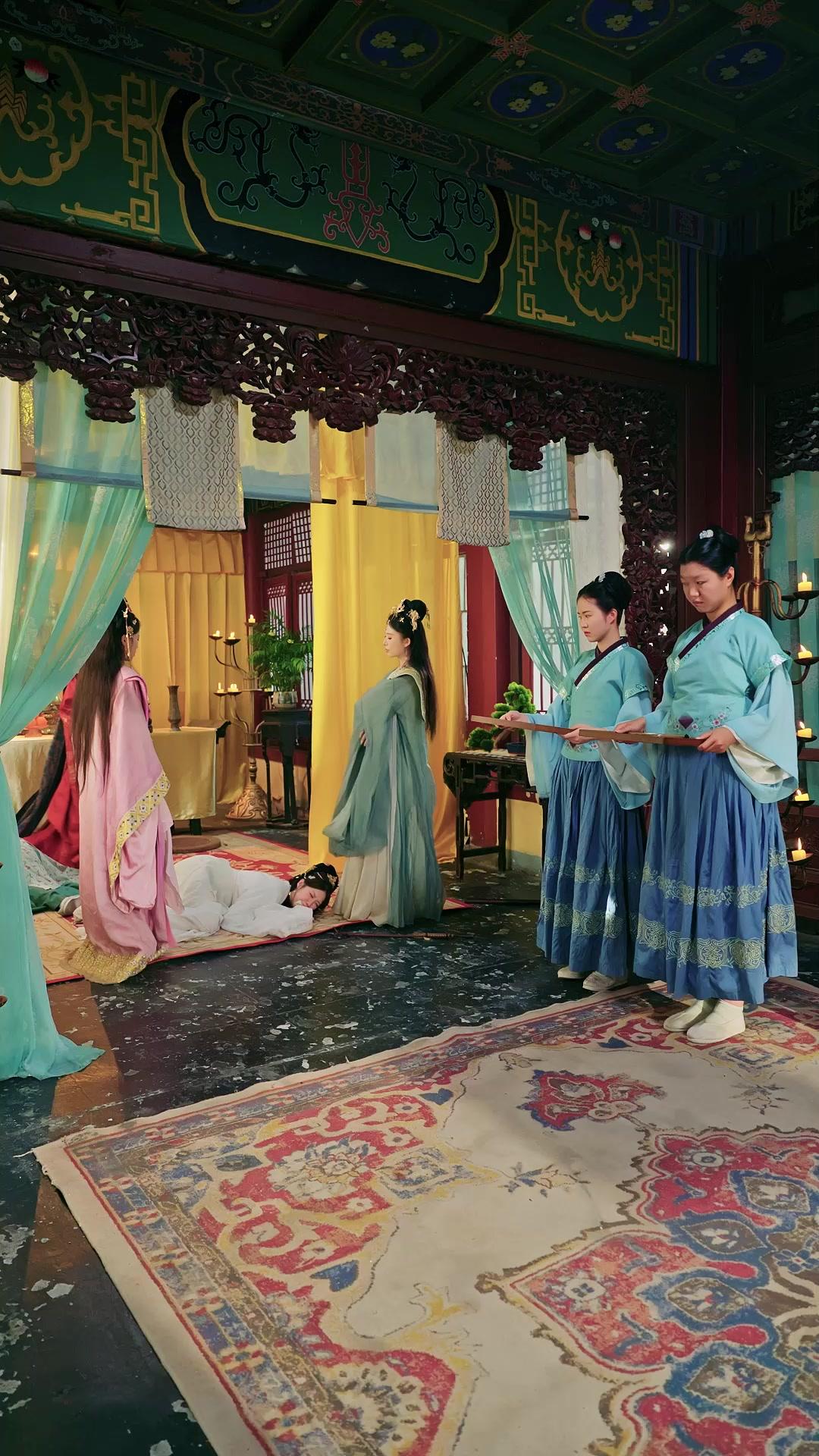 Der Tyrann und die Erzprinzessin