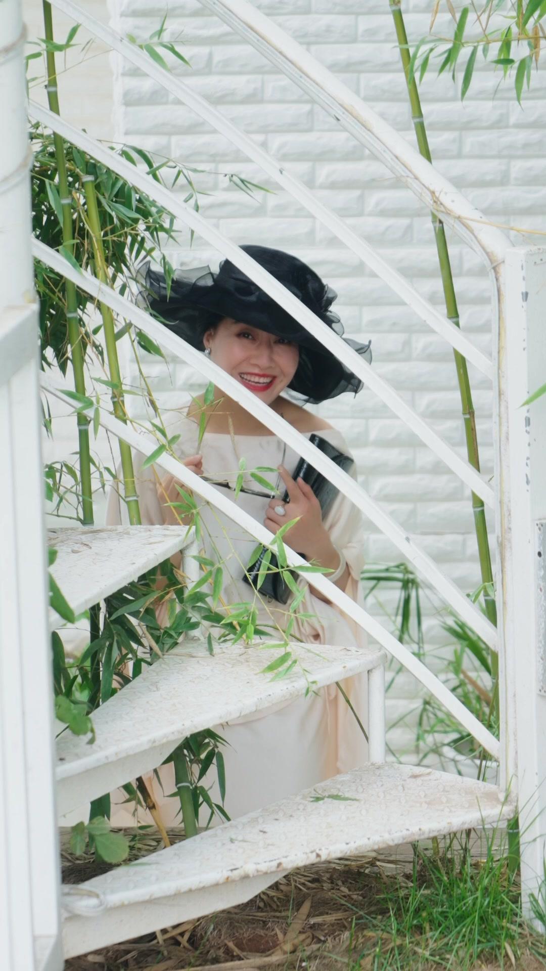  Ratu Perang Terlahir Kembali