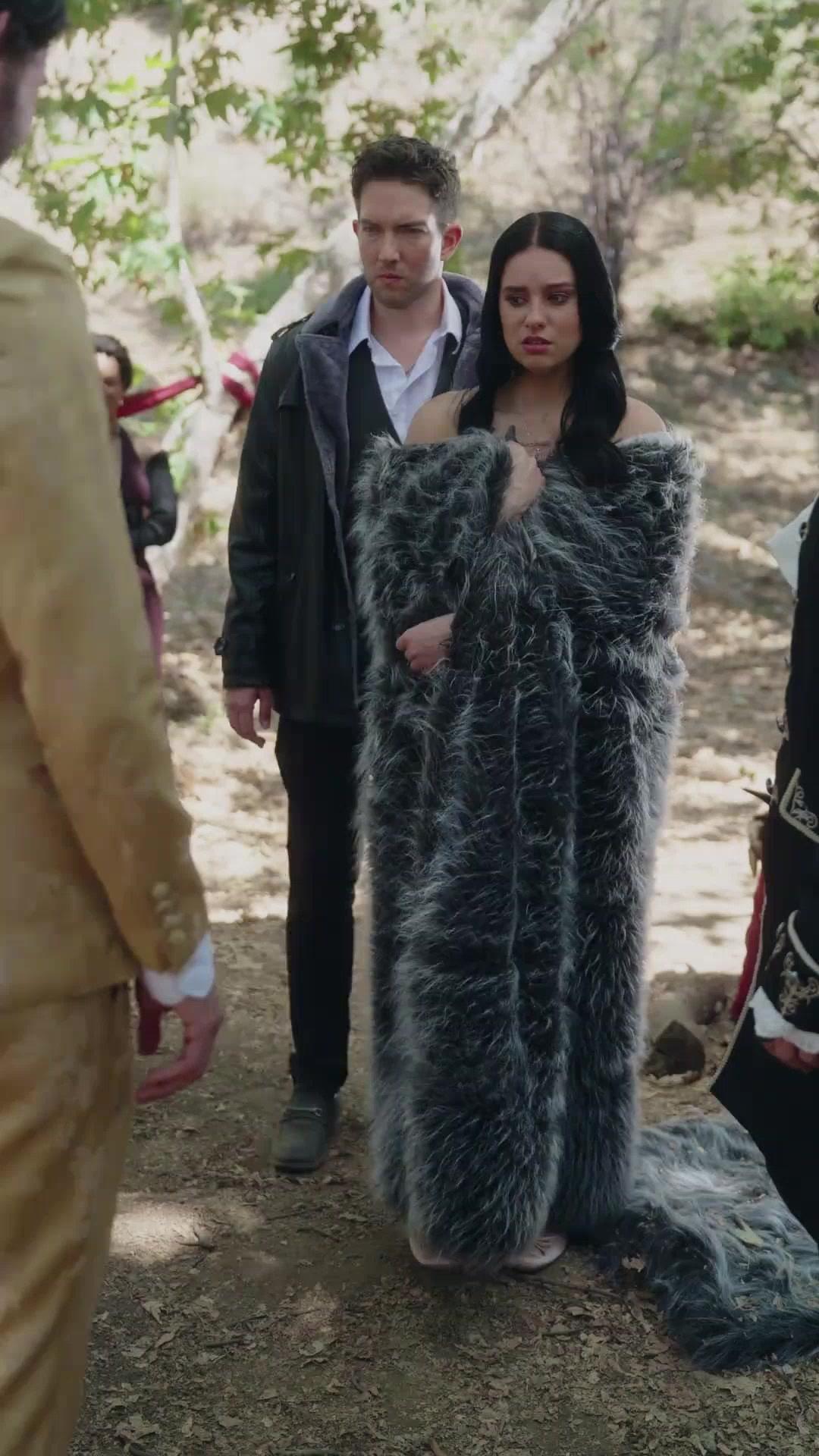 (Doublage)DEUX ALPHAS DESTINÉS POUR MOI