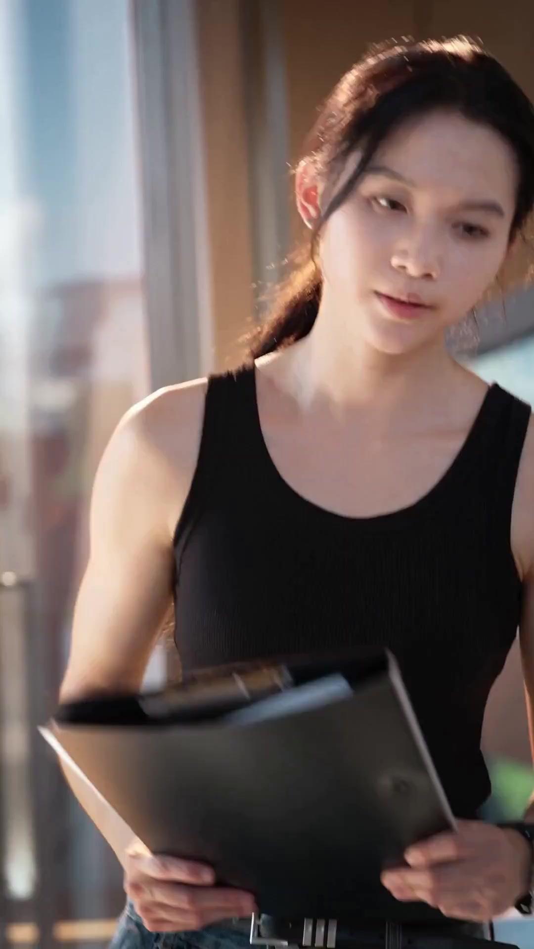 (Doublage) LUMIÈRE INTERDITE