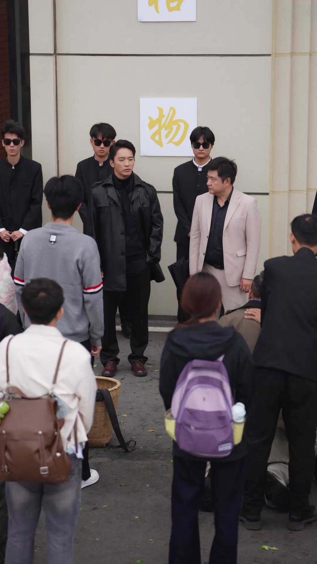 Kekuasaanku Bisa Hancurkanmu