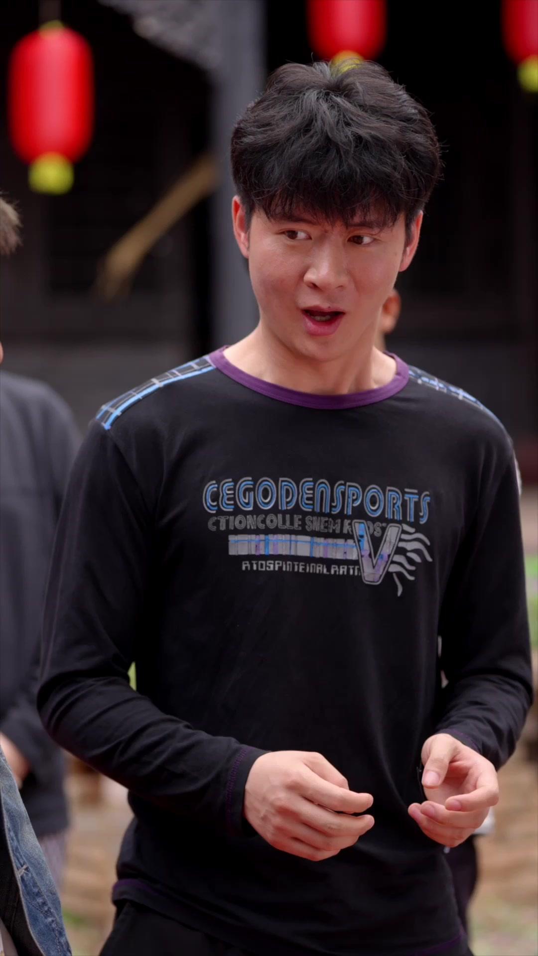 FLORAISON EN PLEIN ÉTÉ 