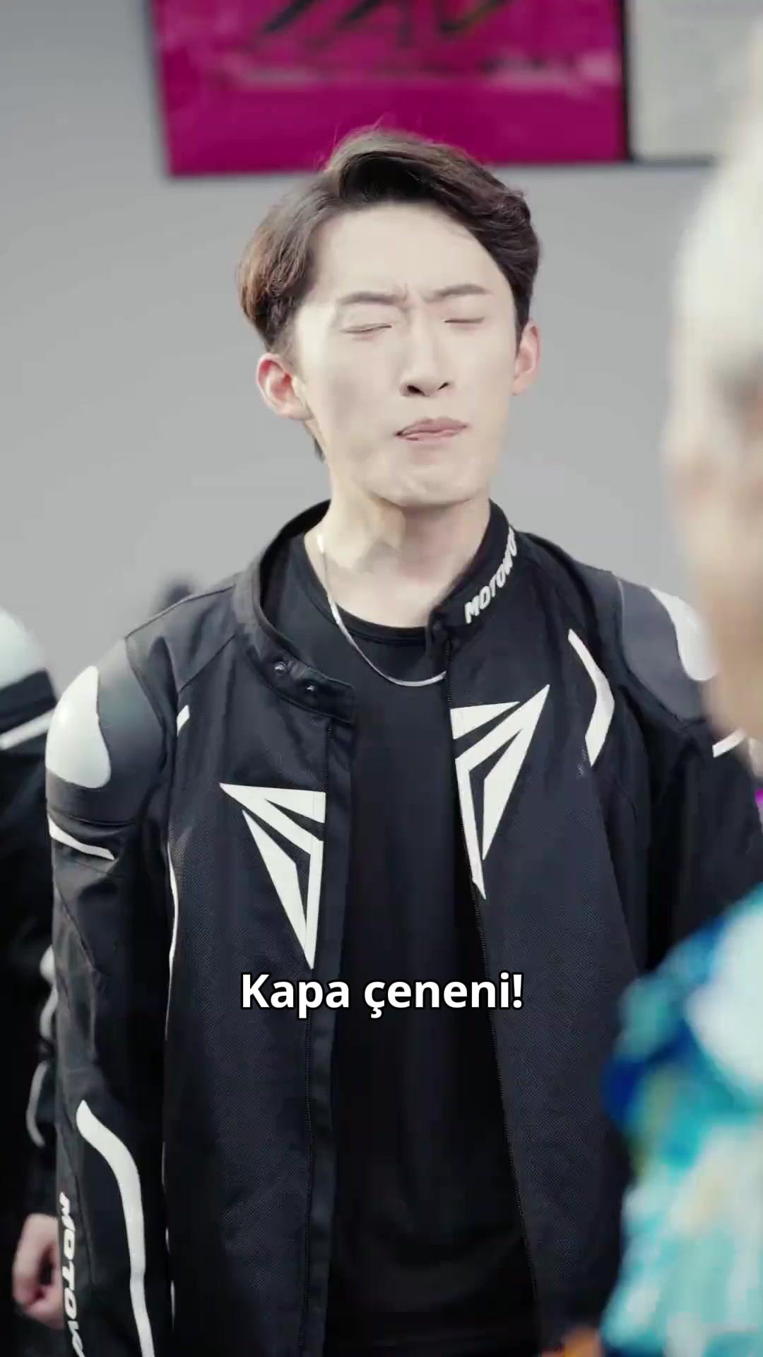 (Dublajlı) Yolun Efendileri