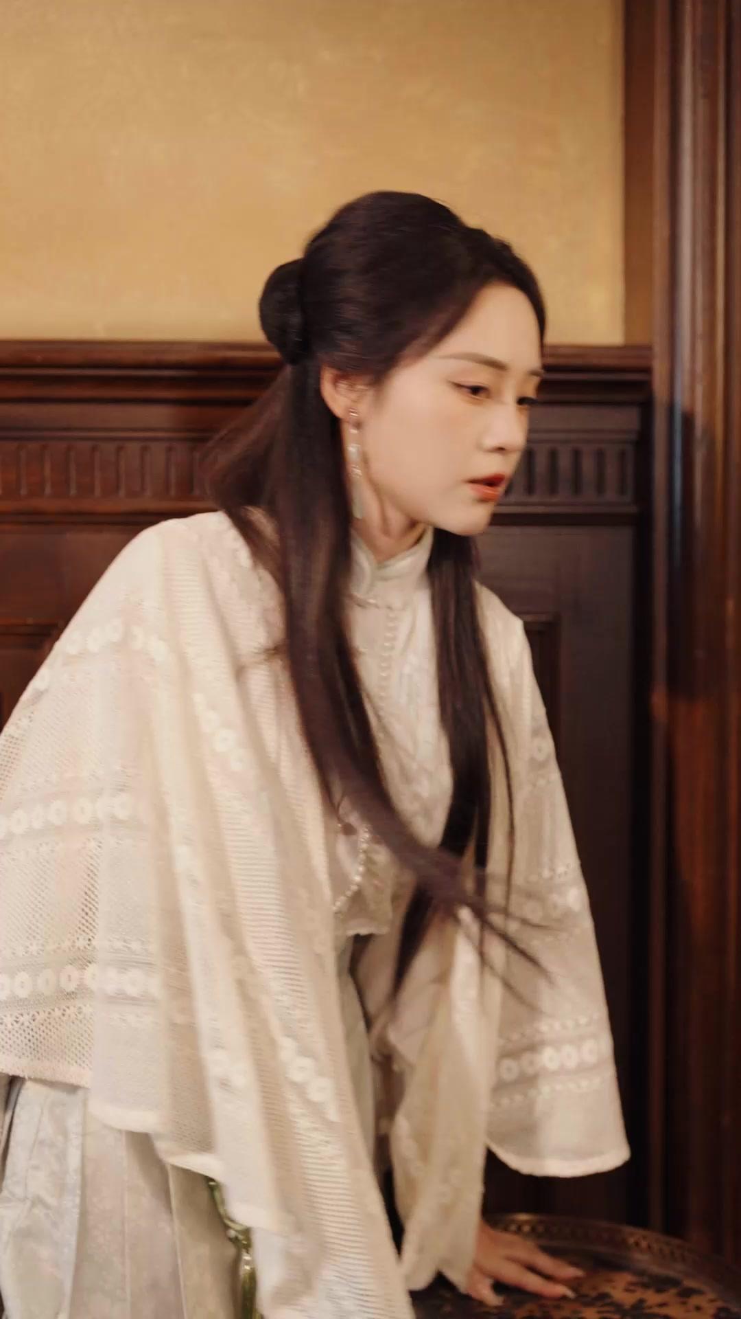 Thần Y Cứu Thế