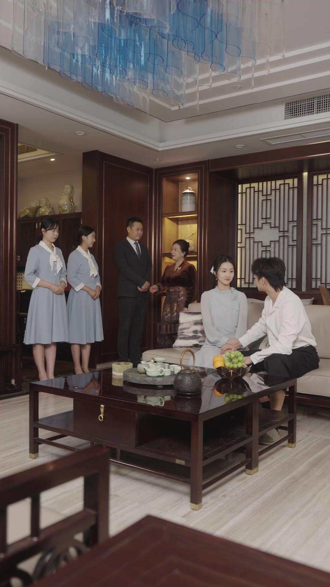 ¿La sustituya de quién?