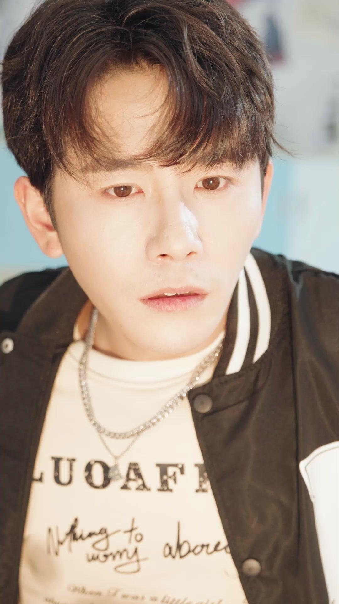 Ms. Hot: That's My Deadly Teacher!