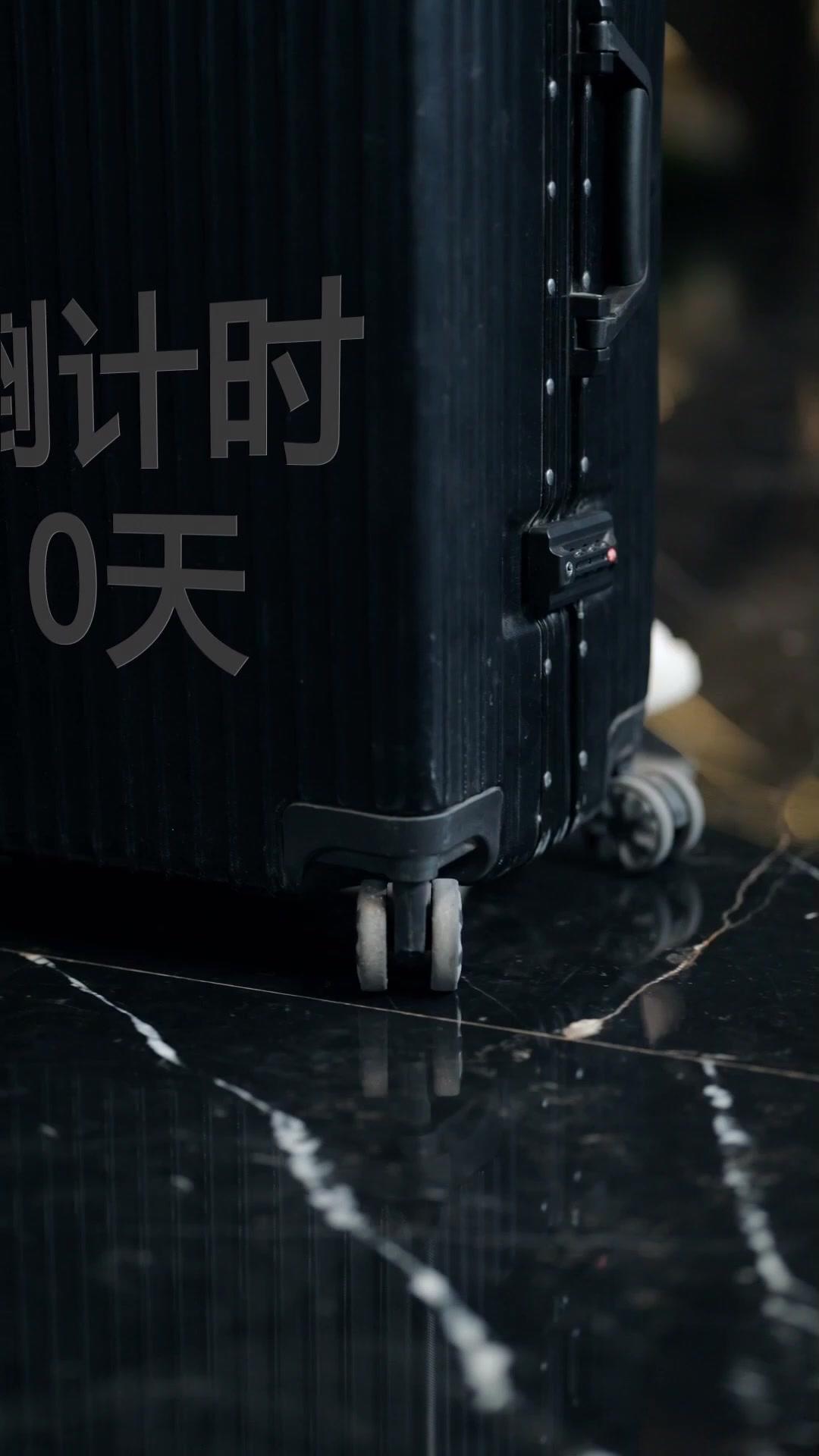 DE LA DOULEUR À L’AMOUR