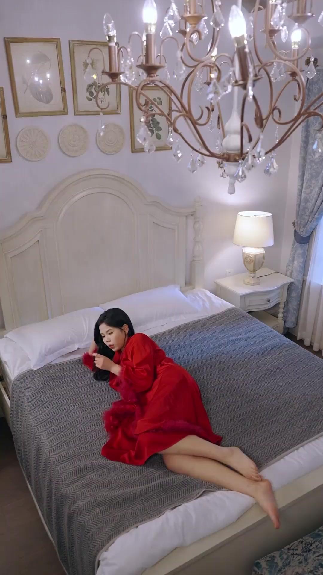 가해자와 바람난 여친