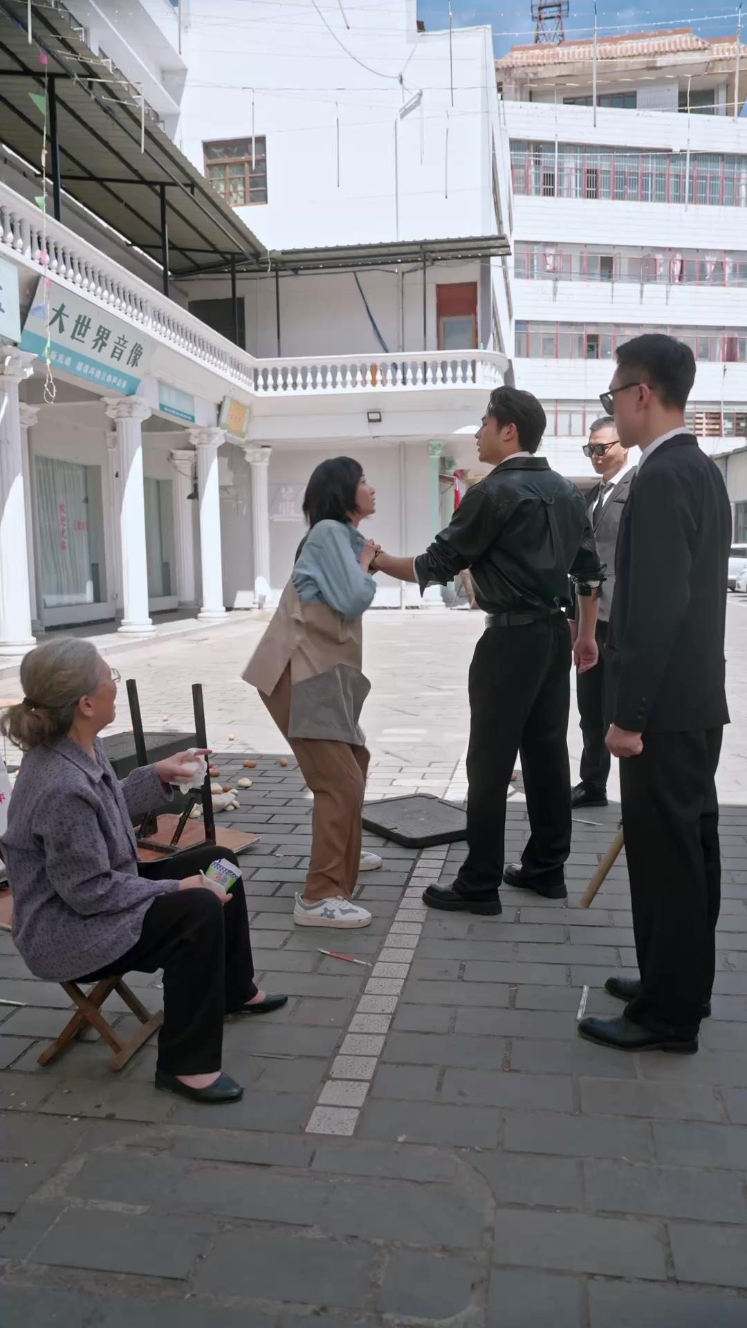 비극이 품은 사랑