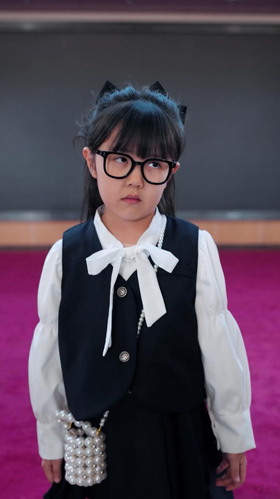 Baby's Revenge: Make Mommy a Queen!