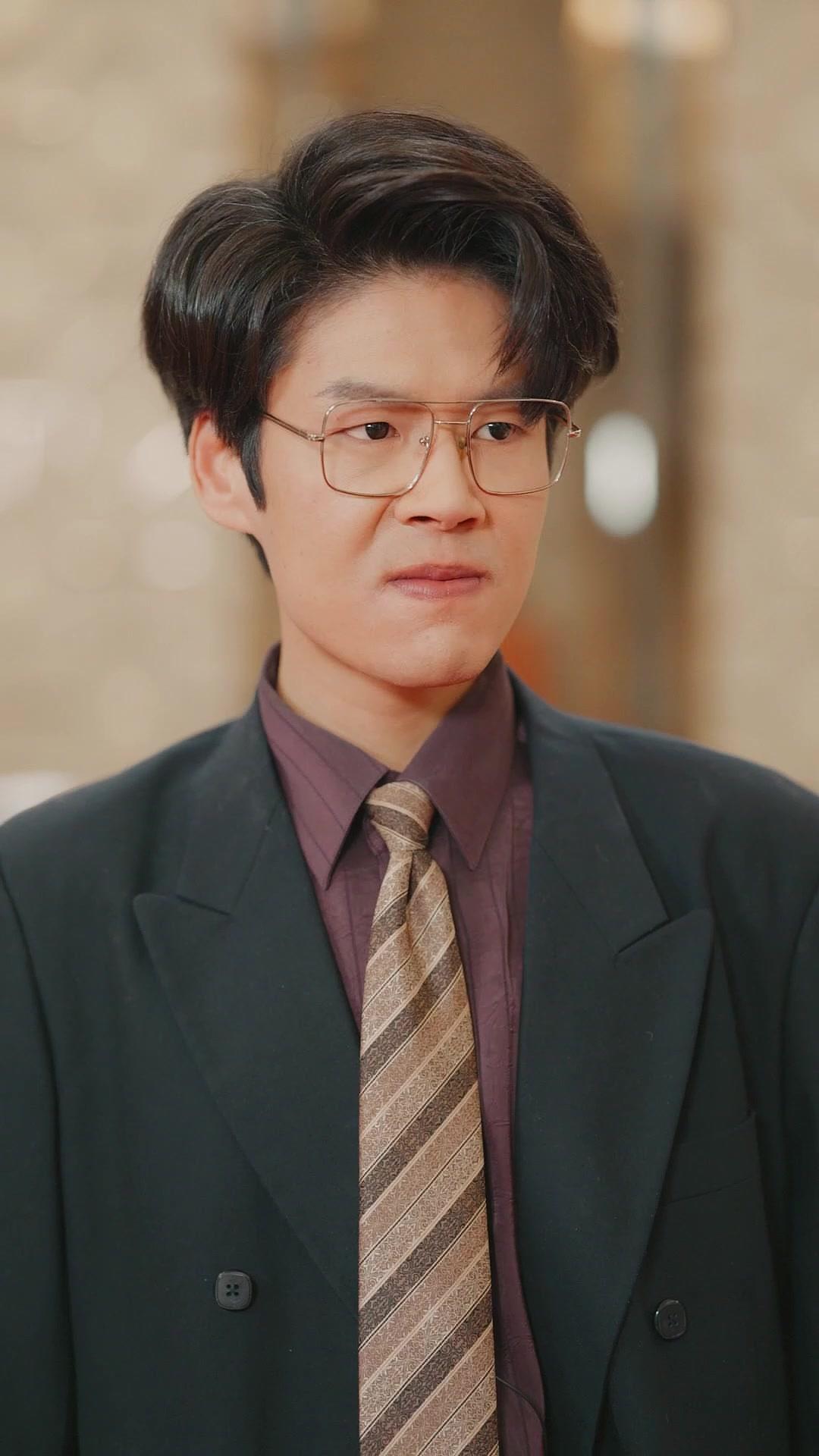 OMG! My Wolf Boy Is Back!