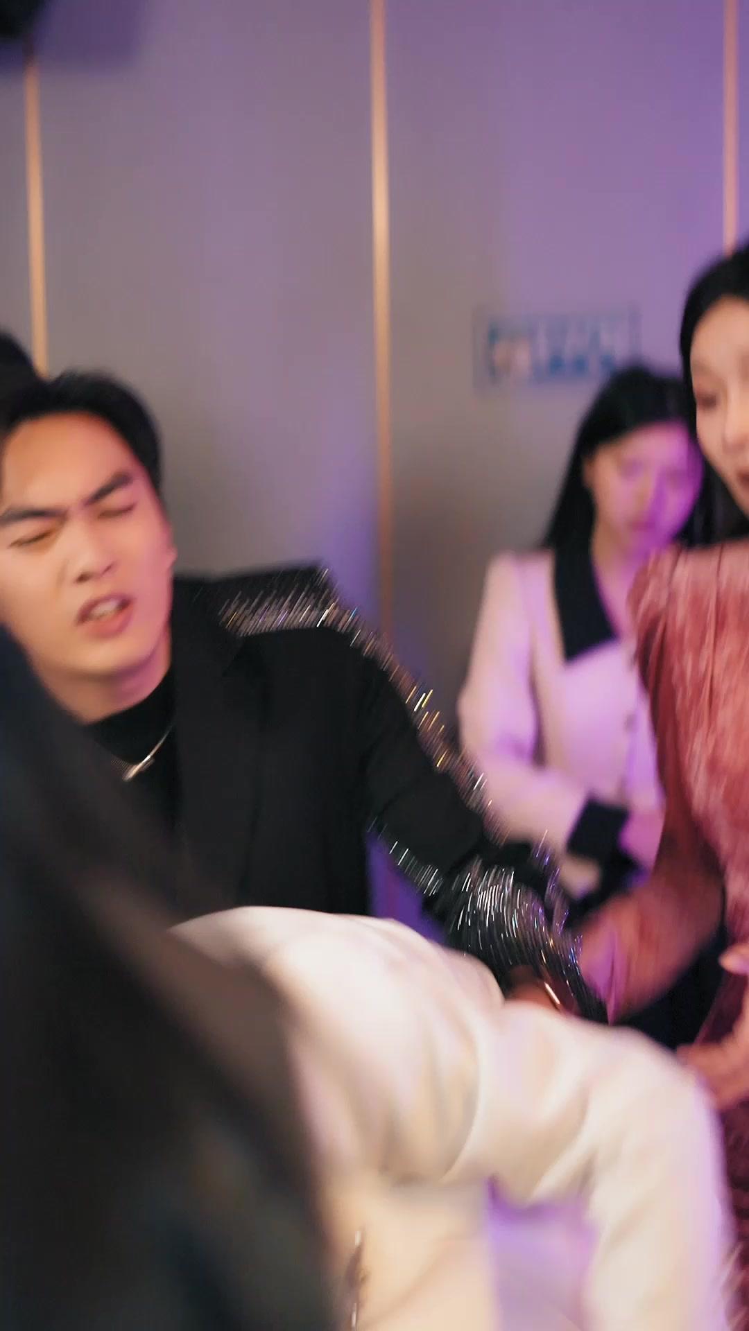 친딸의 사냥 게임