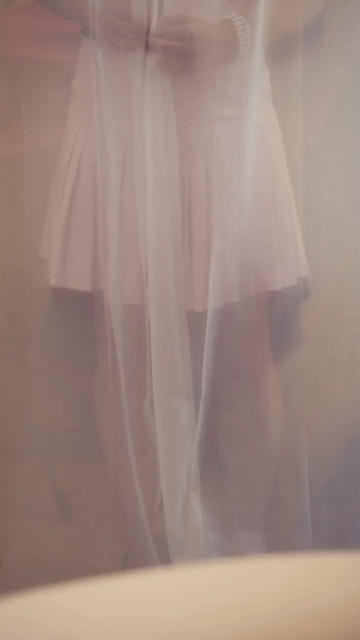 Grávida dos Gêmeos do Bilionário, O Amor Começa