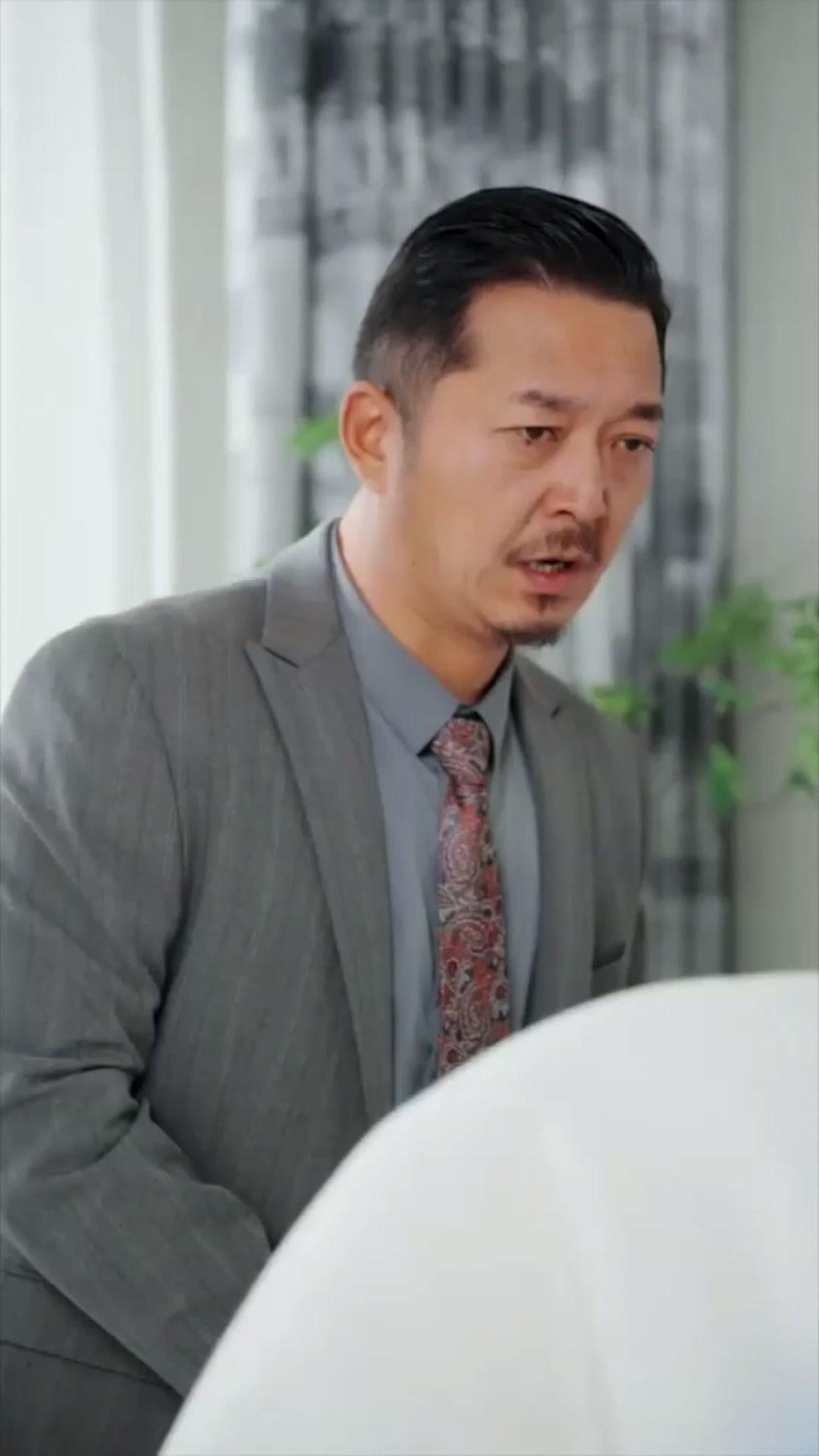 (Doblado)Derribando a la familia tóxica con mi suegra