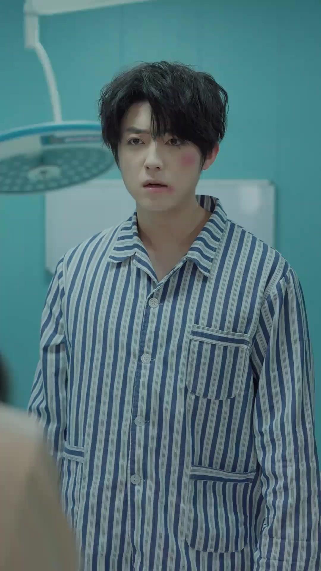 (Sulih suara)Cinta Retak Tak Sempurna