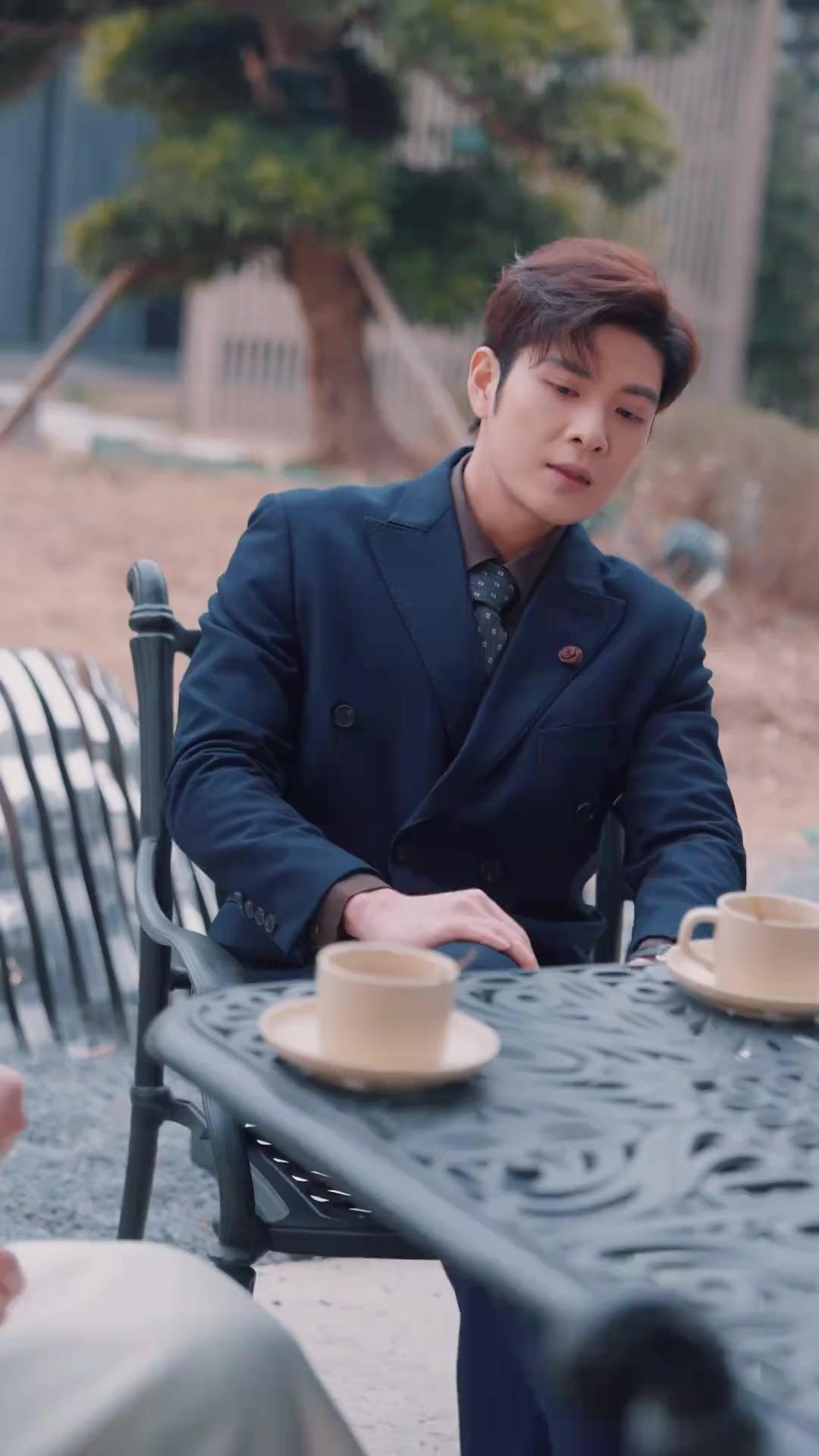 Kantoi Melepak Dengan Bos