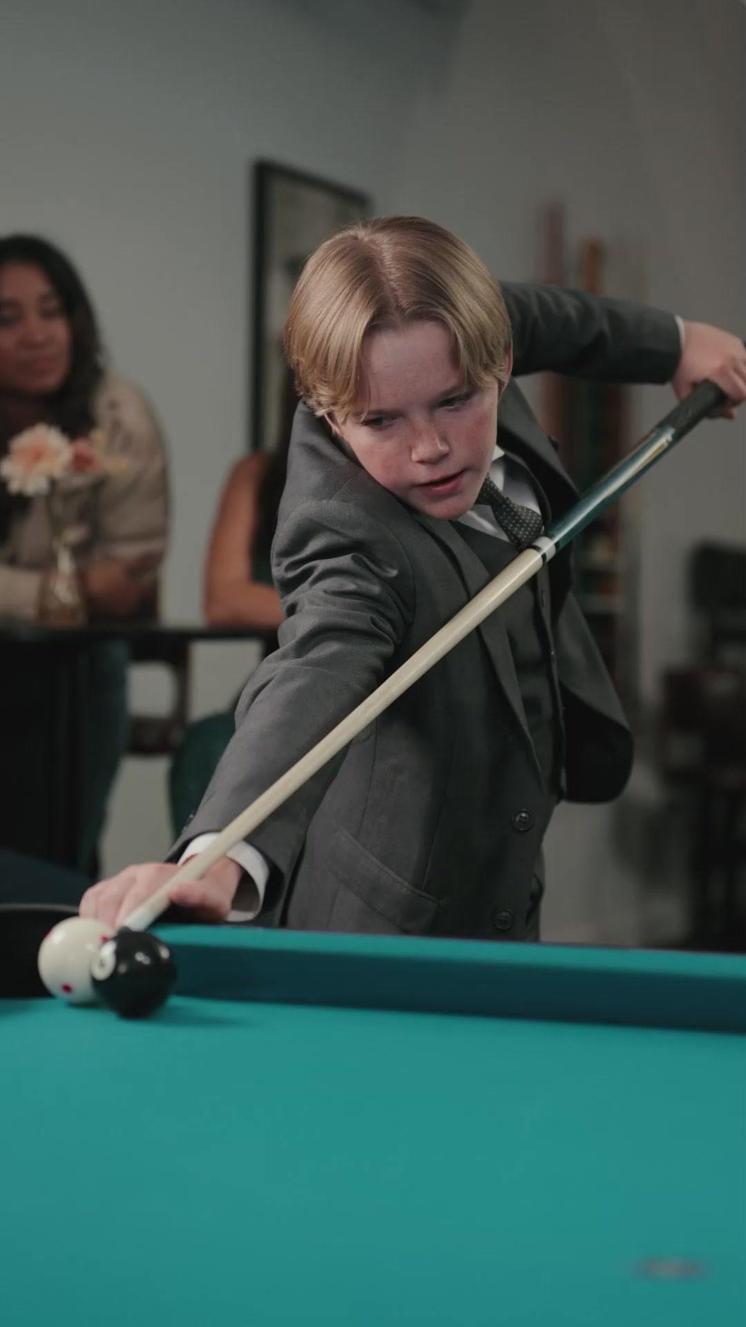 (Doublage)UN PRODIGE DU BILLARD